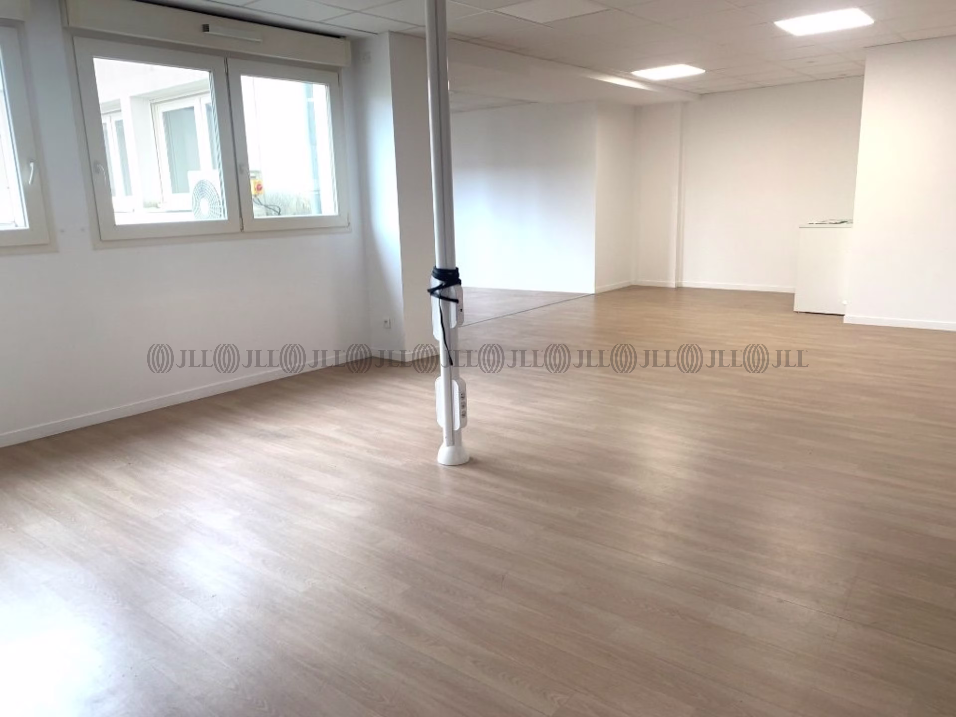 13 RUE AUGUSTE FREMIET