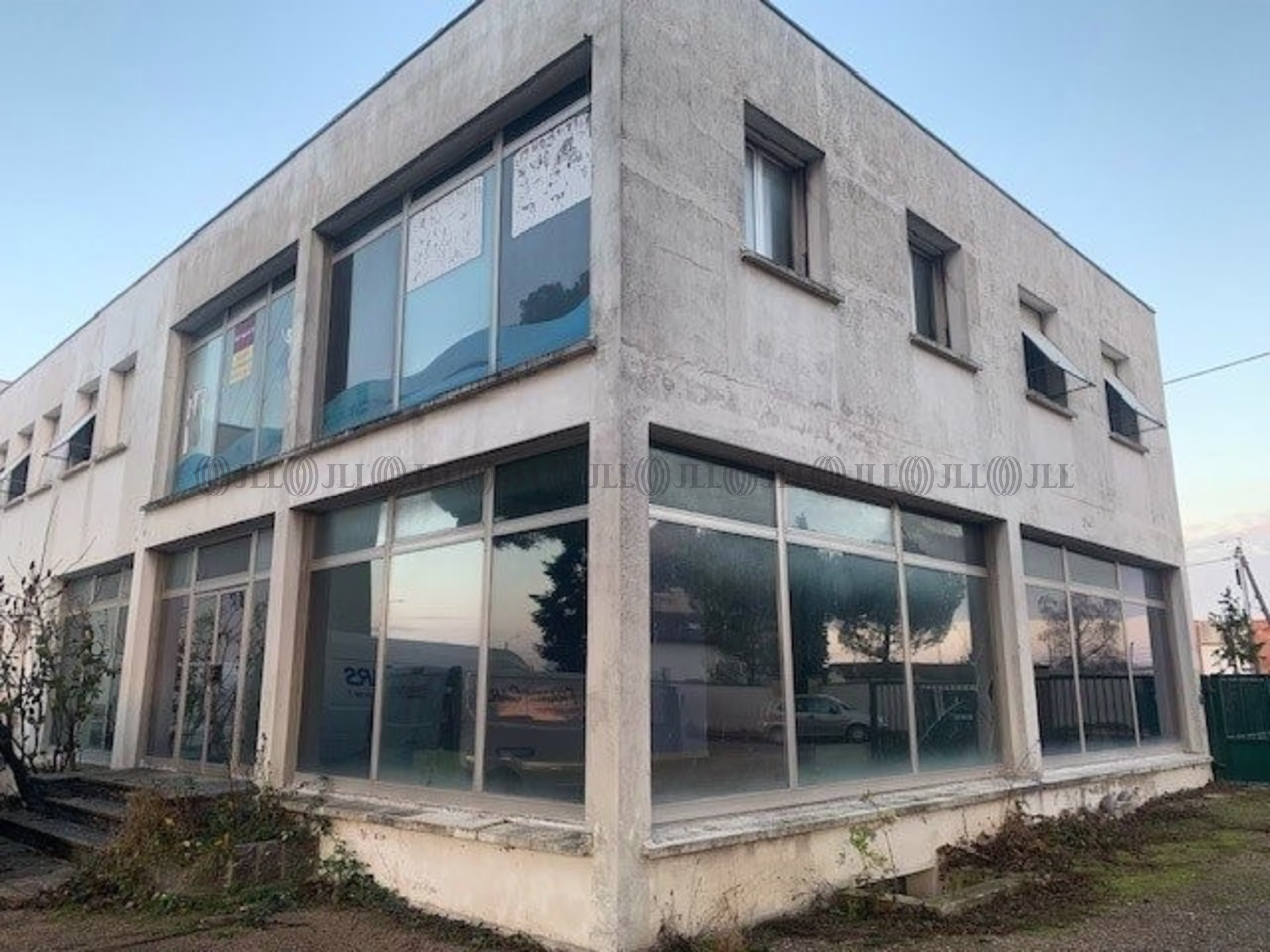 12 RUE EDMOND VOISENET