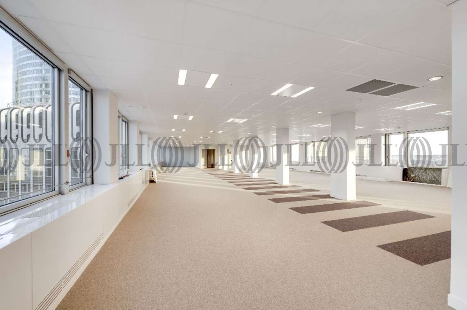 Bureaux Puteaux, 92800 - TOUR PB5