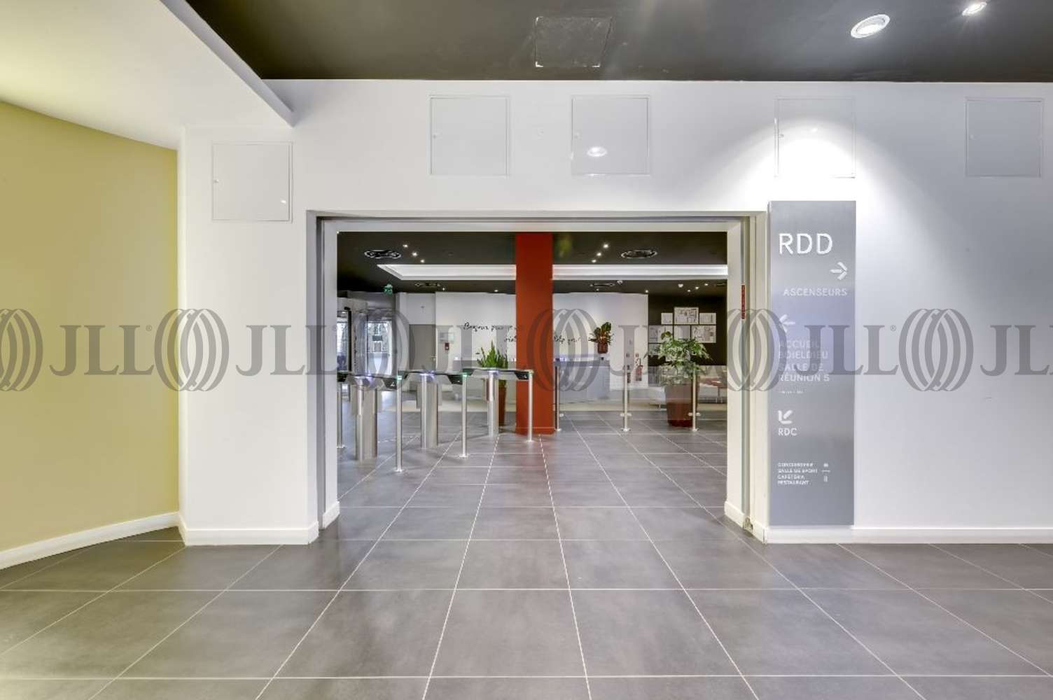 Bureaux Puteaux, 92800 - TOUR PB5
