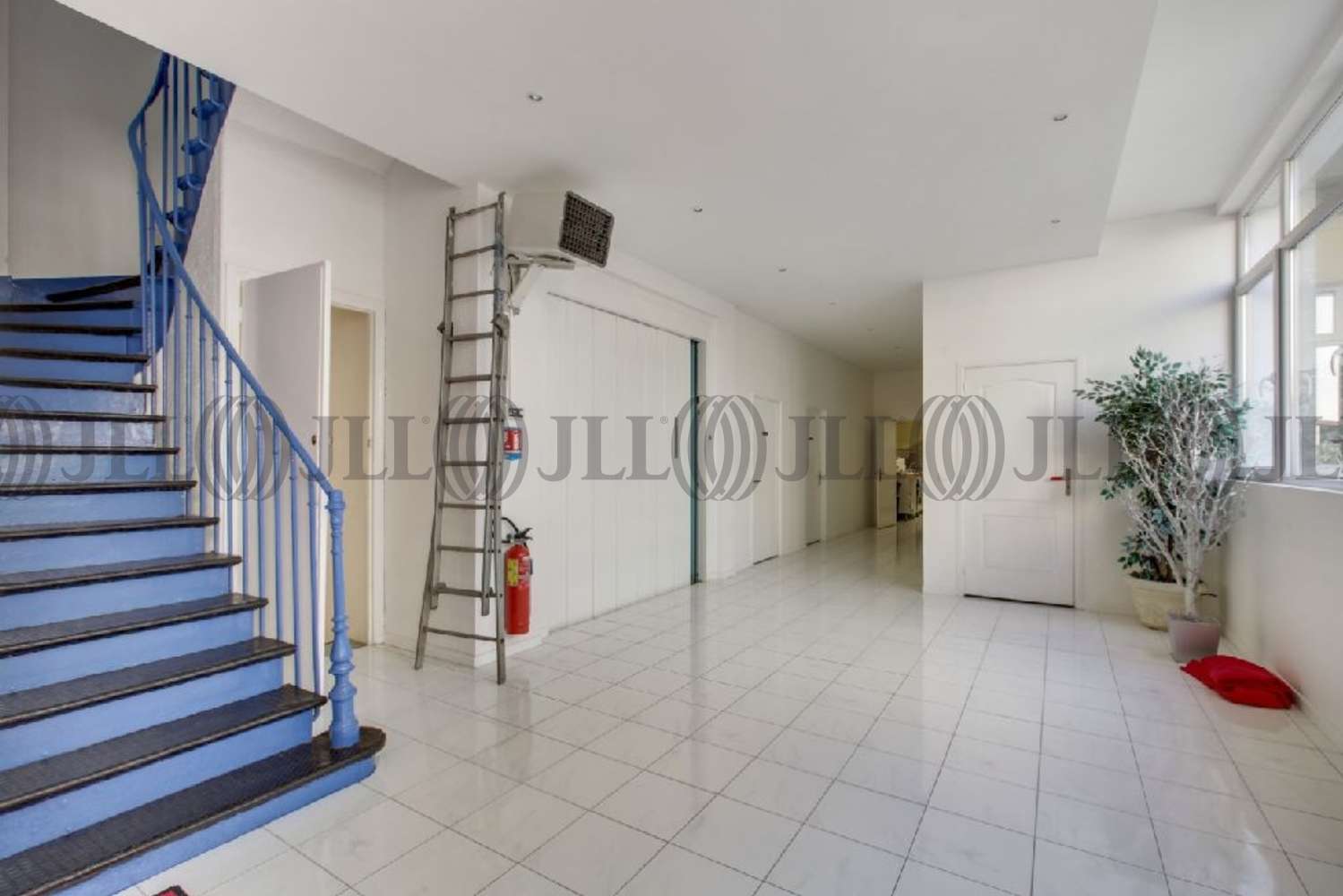 32 Boulevard Paul Vaillant Couturier 93100 Montreuil bureaux à vendre - 93100 Ile-de-France MONTREUIL (60096) | JLL France