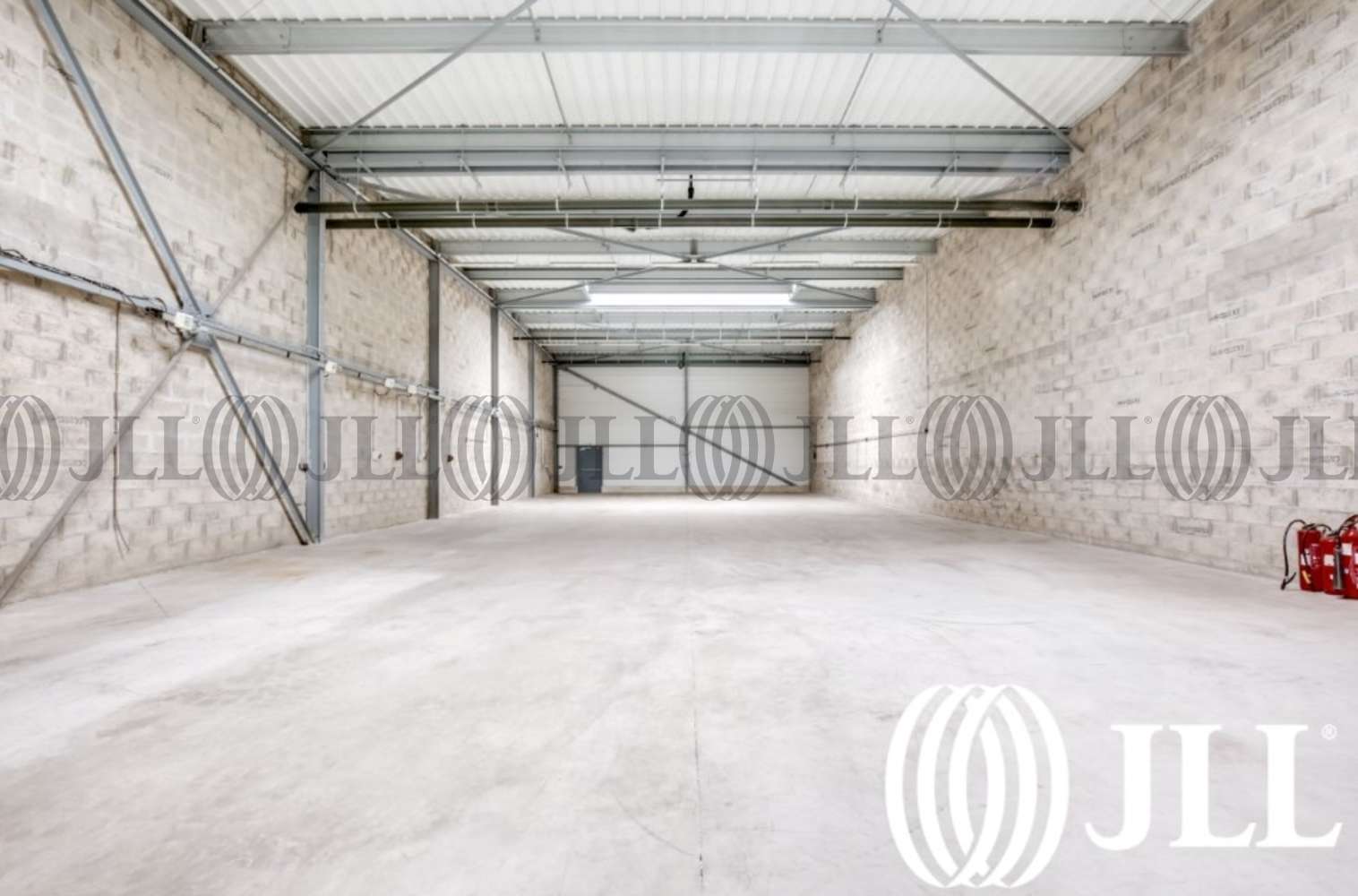 activités/entrepôt à louer 60230 Picardie CHAMBLY (68141) JLL France