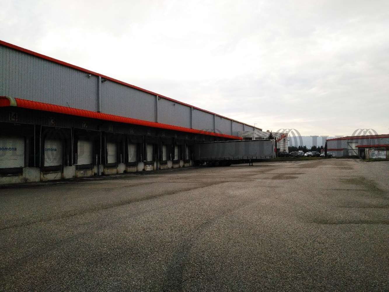 Plateformes logistiques St pierre de chandieu, 69780 - ZI ST PIERRE DE CHANDIEU