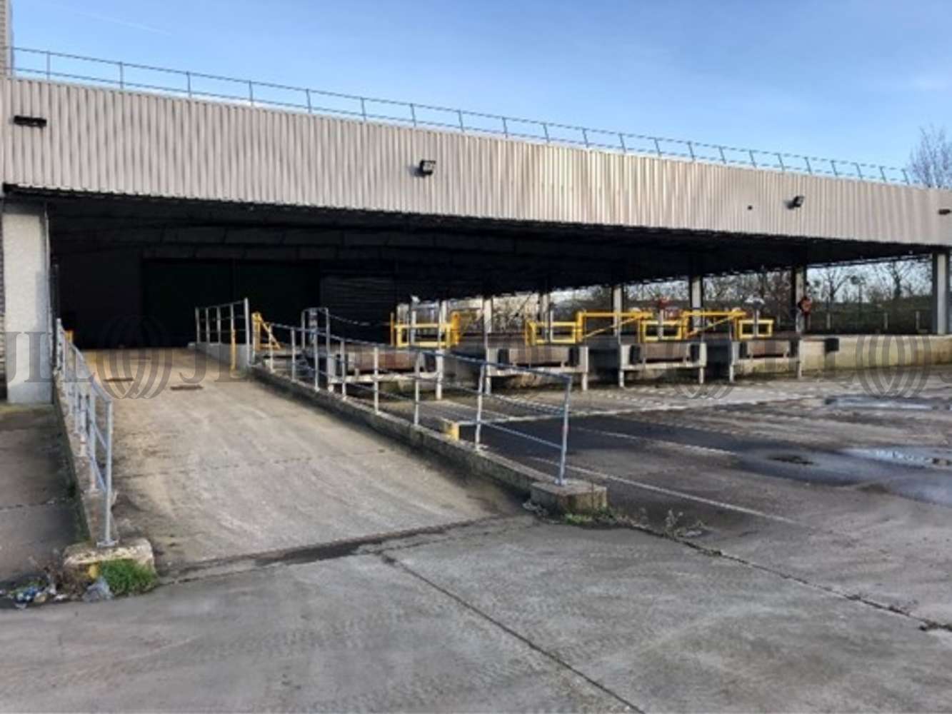 Plateformes logistiques Bourg achard, 27310 -  RUE DES PEUPLIERS