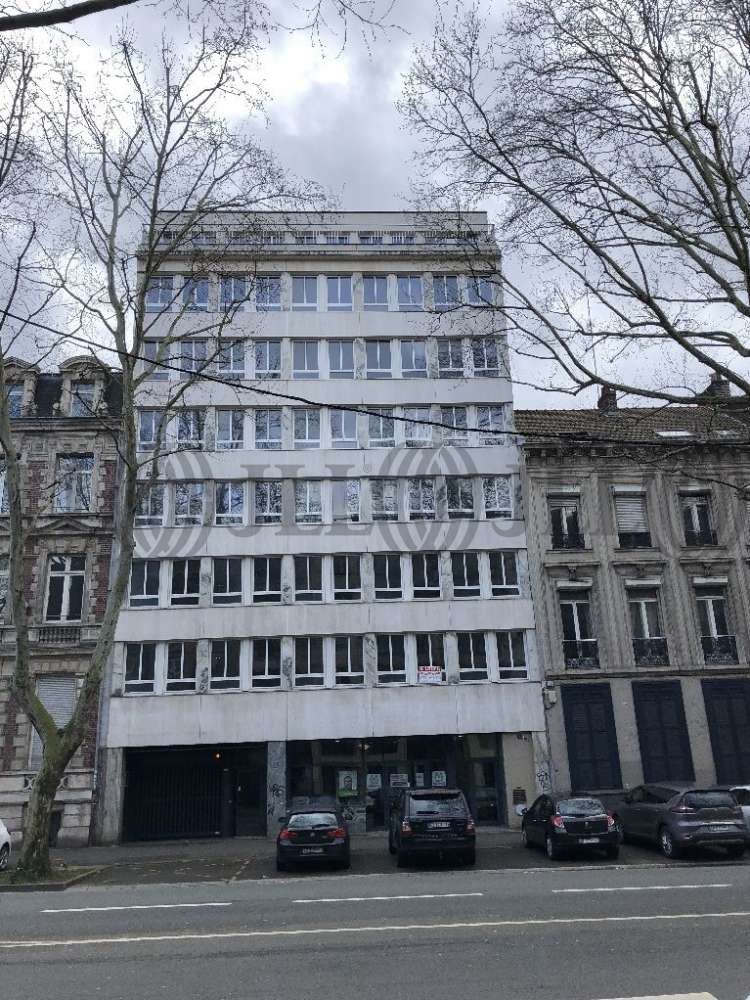 Bureaux A Louer 59800 Nord Pas De Calais Lille 67200 Jll France