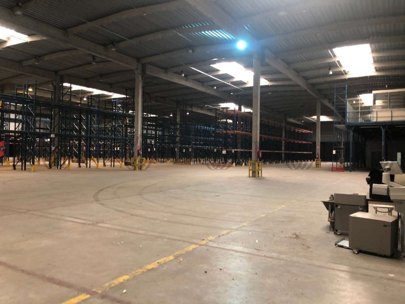 Plateformes logistiques Maurepas, 78310 - IDF SUD / POLE DE TRAPPES ELANCOURT Plateformes logistiques Maurepas, 78310 - IDF SUD / POLE DE TRAPPES ELANCOURT