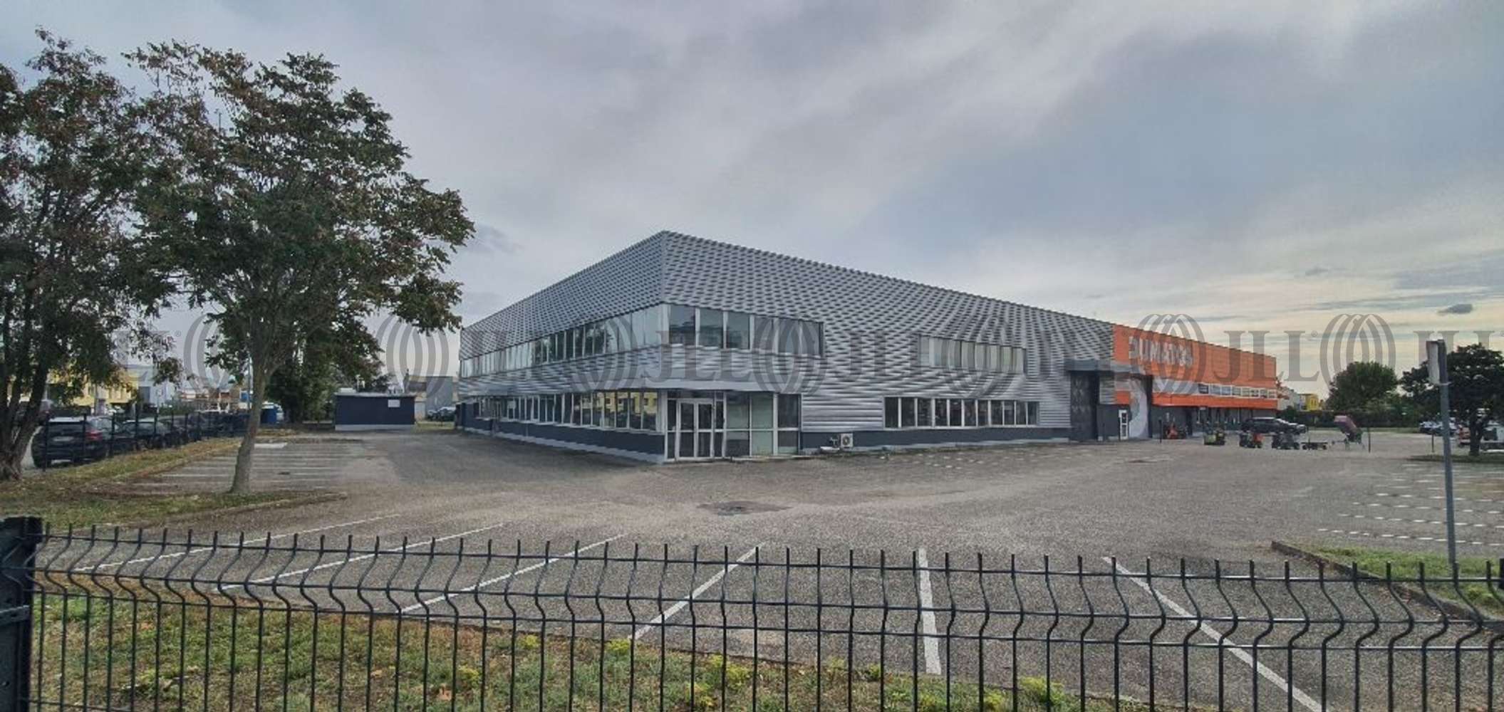 Activités/entrepôt Chassieu, 69680 - LOCATION BATIMENT LYON EST - CHASSIEU