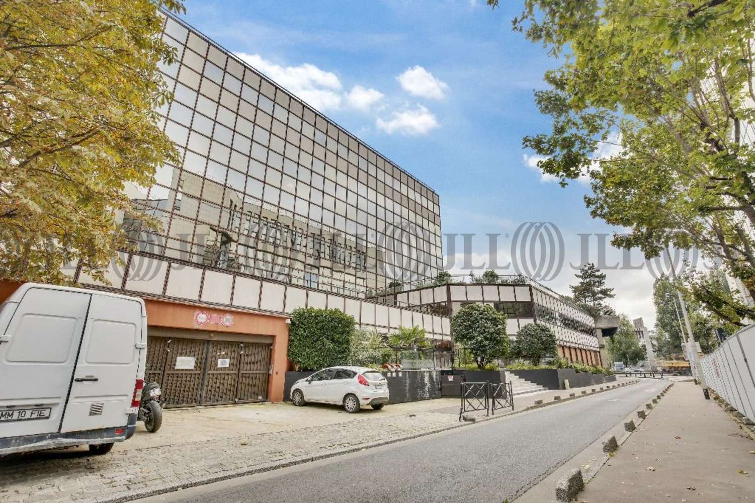 7 Rue Baudin 92400 Courbevoie bureaux à louer - CERVIN 92400 Ile-de-France COURBEVOIE (63119) | JLL
