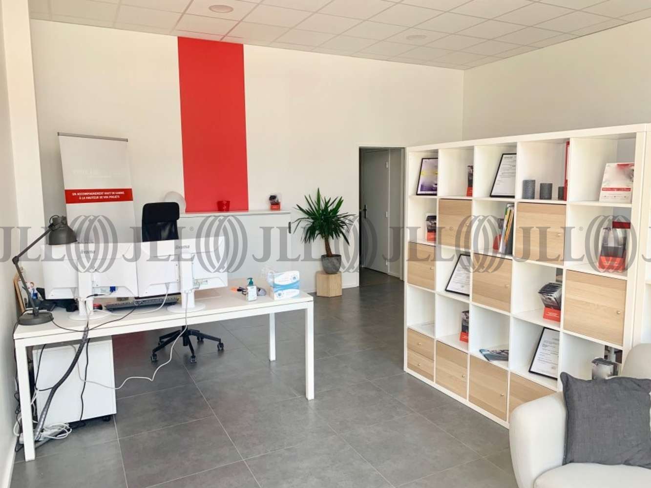 commerces louer 64600 Aquitaine ANGLET TMA764 1110 commerces louer 64600 Aquitaine ANGLET TMA764 1110