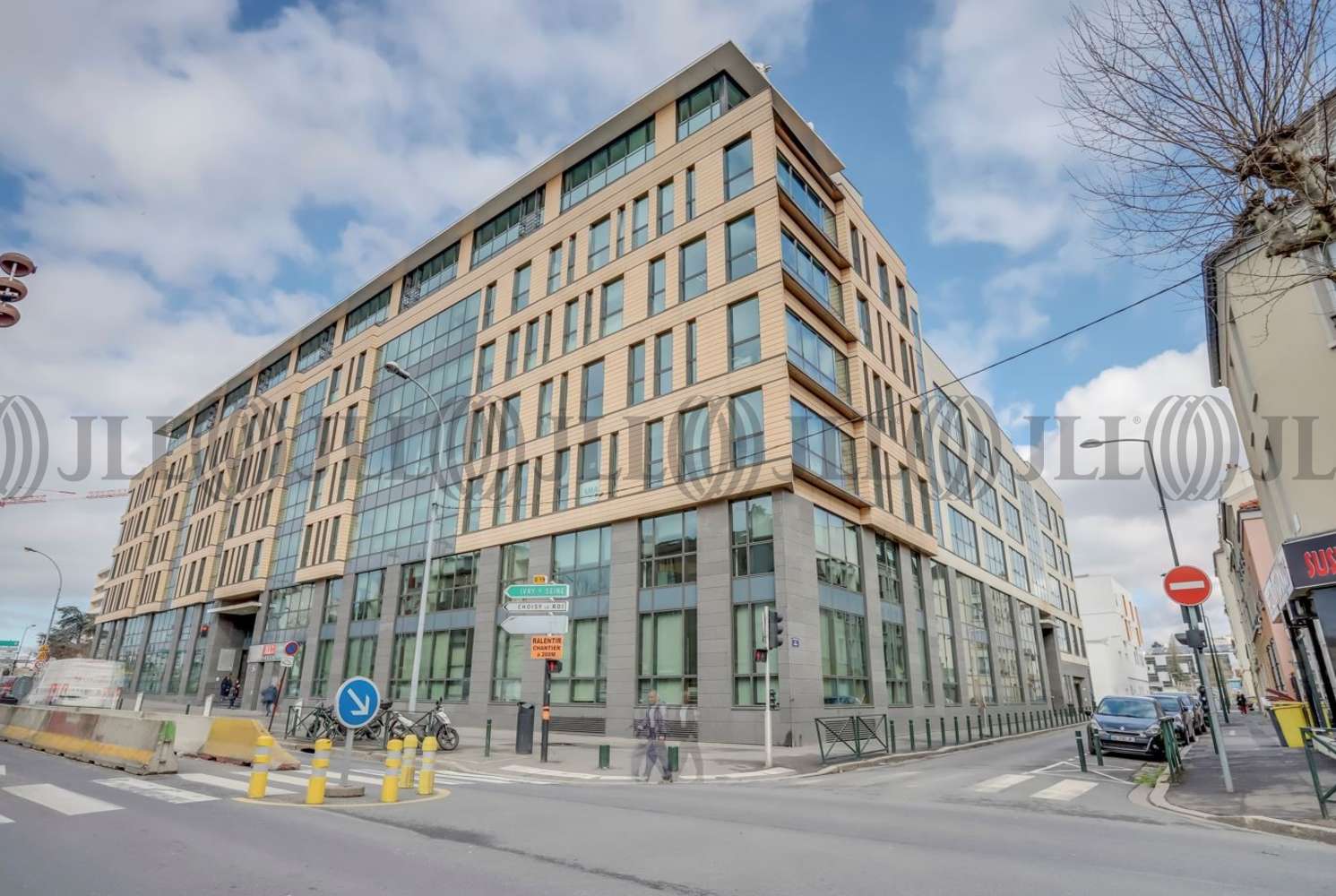 bureaux à louer ATOME 94140 IledeFrance