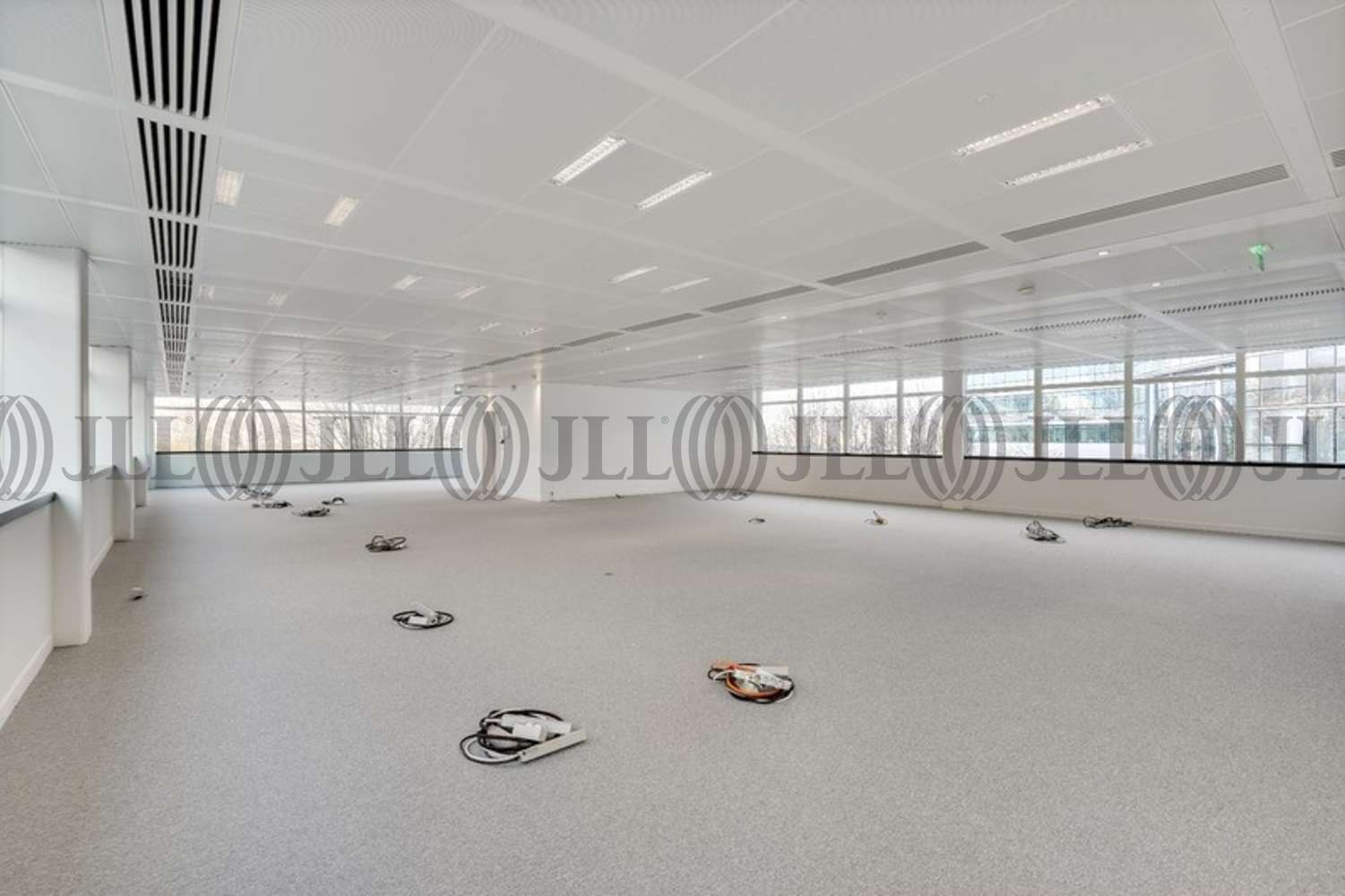 bureaux à louer ESPACE SEINE 92300