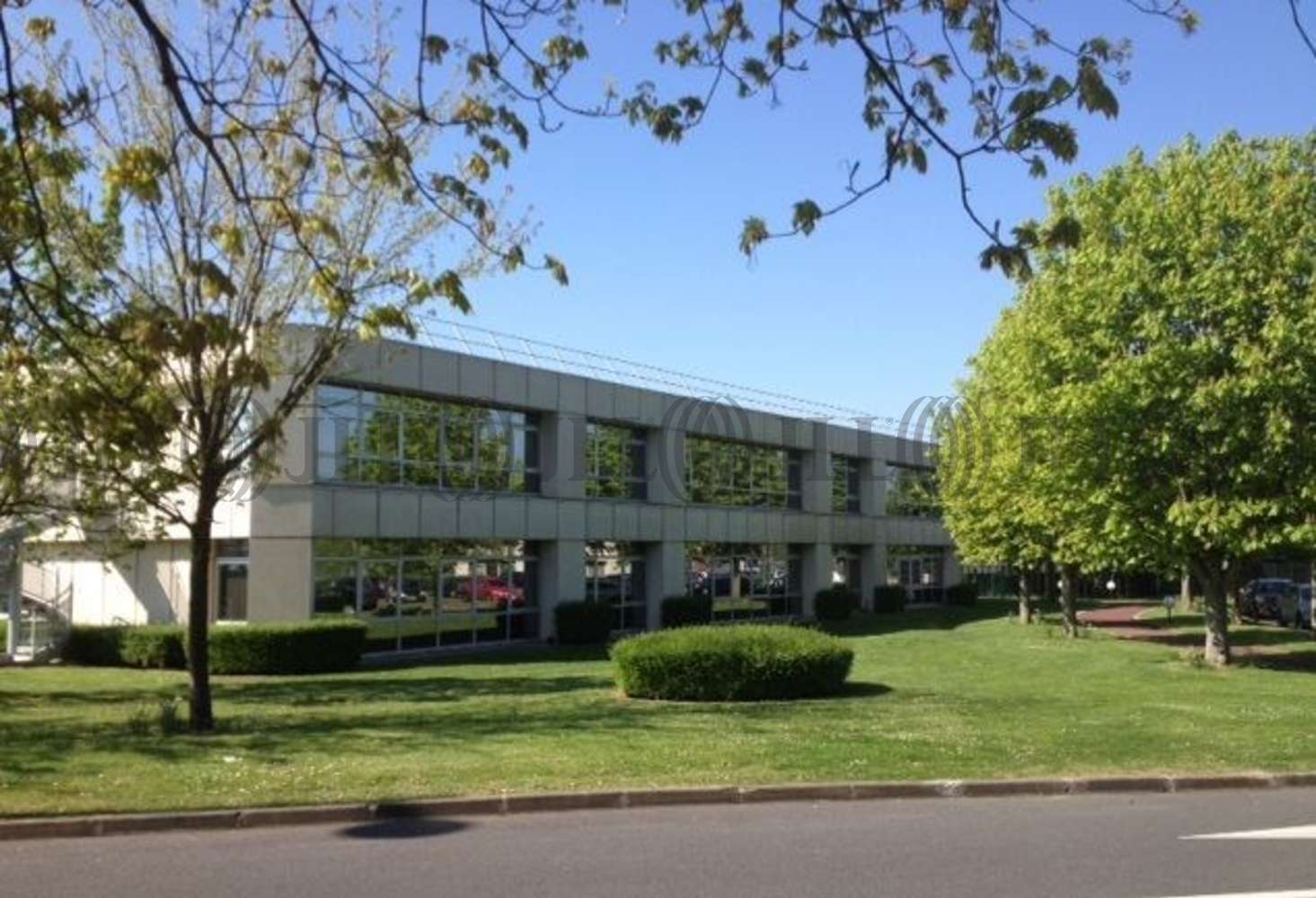 Bureaux Roissy en france, 95700 - ROISSYTECH Bureaux Roissy en france, 95700 - ROISSYTECH