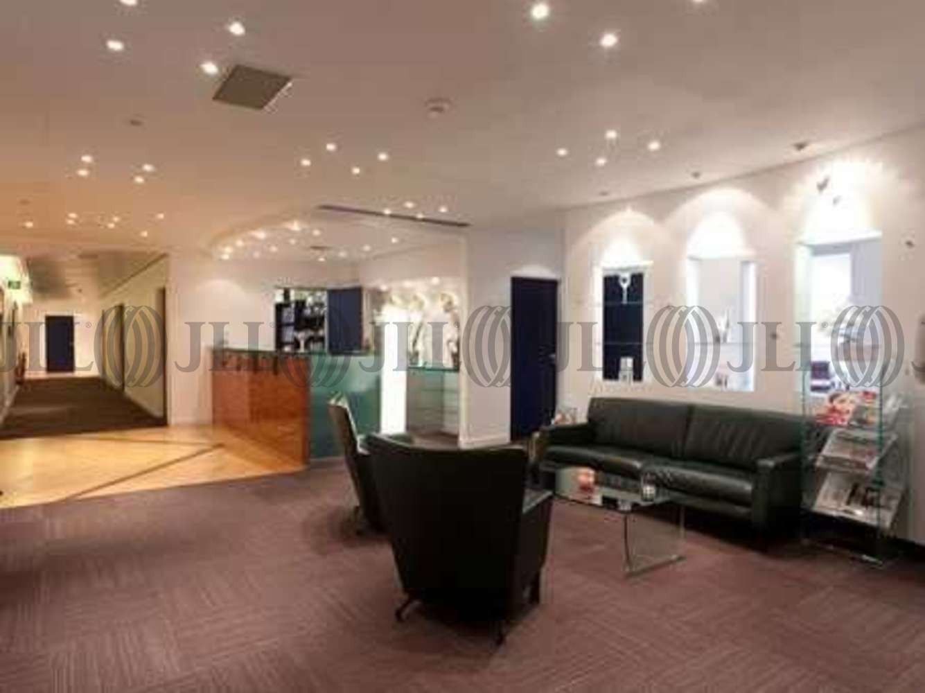 Bureaux Puteaux, 92800 - CENTRE D'AFFAIRES LA DEFENSE TOUR ARIANE Bureaux Puteaux, 92800 - CENTRE D'AFFAIRES LA DEFENSE TOUR ARIANE