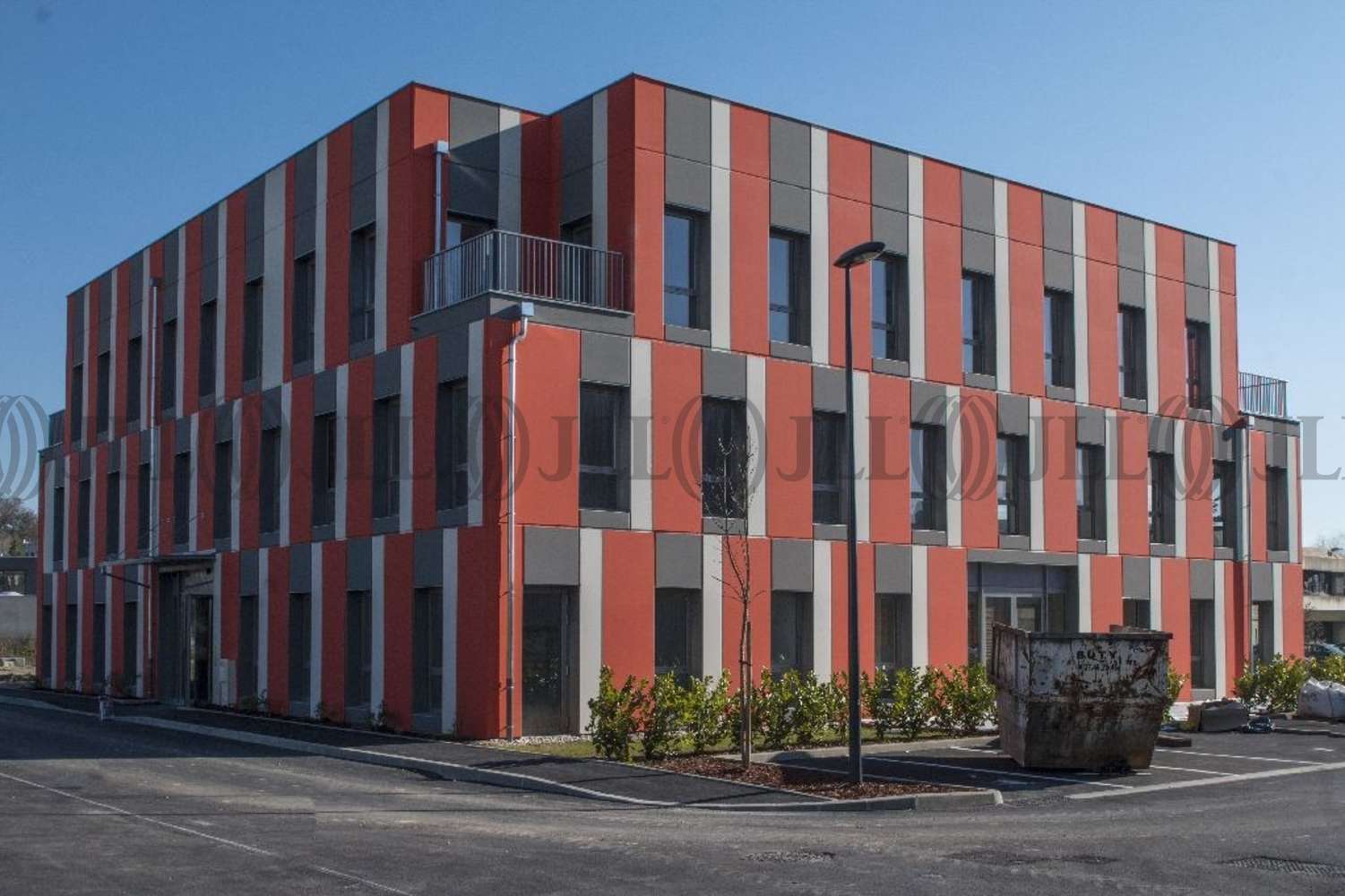 Activités/entrepôt Francheville, 69340 - Green Valley - Location / Vente (69) - 9553049