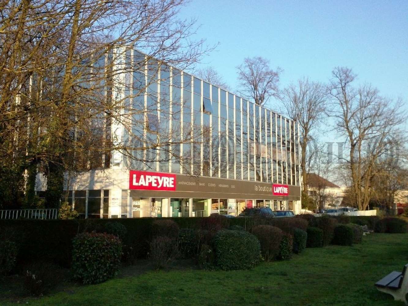 6 Avenue Charles De Gaulle Le Chesnay