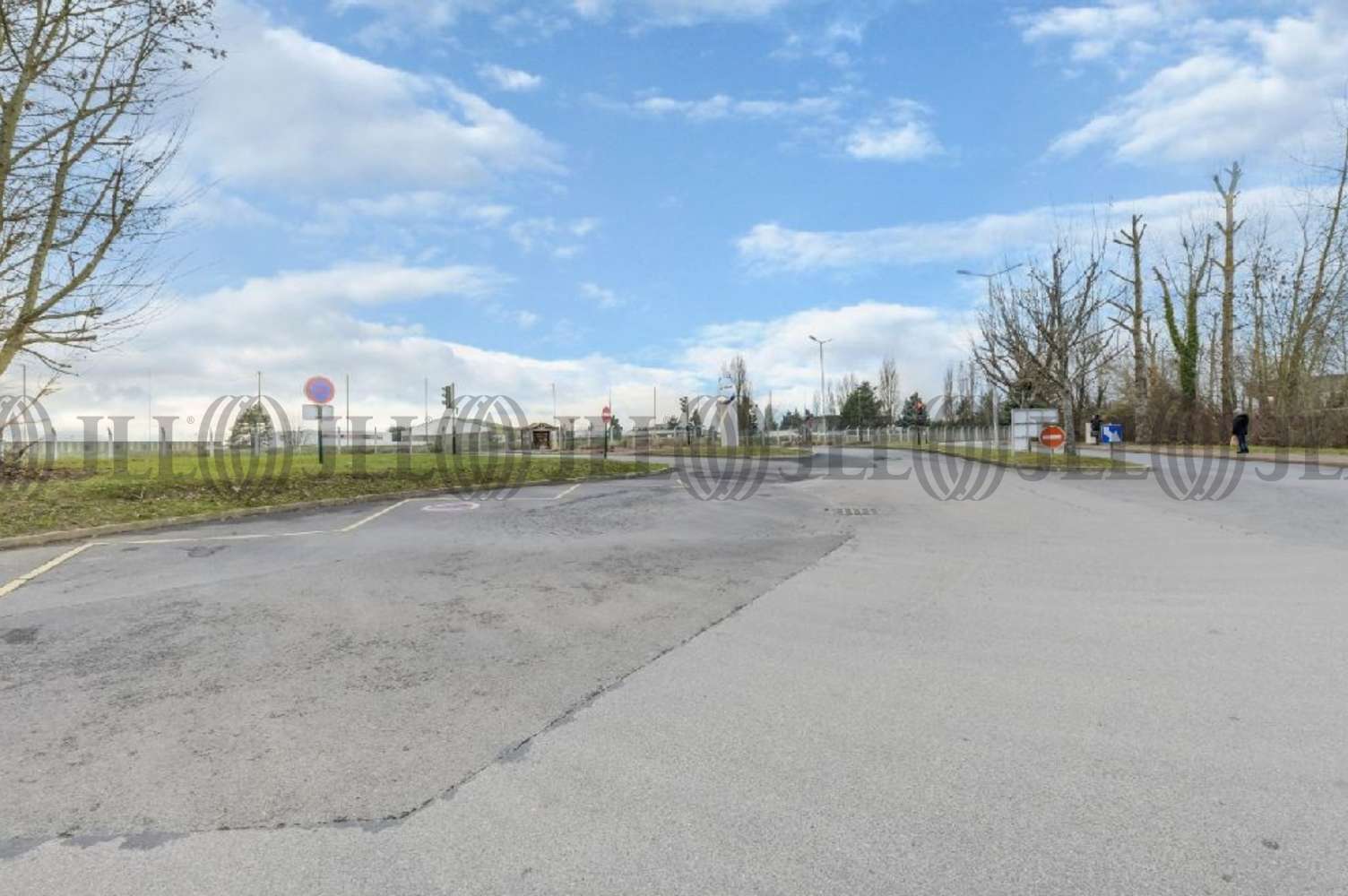 Bureaux Bievres, 91570 - BUROSPACE DE BIEVRES