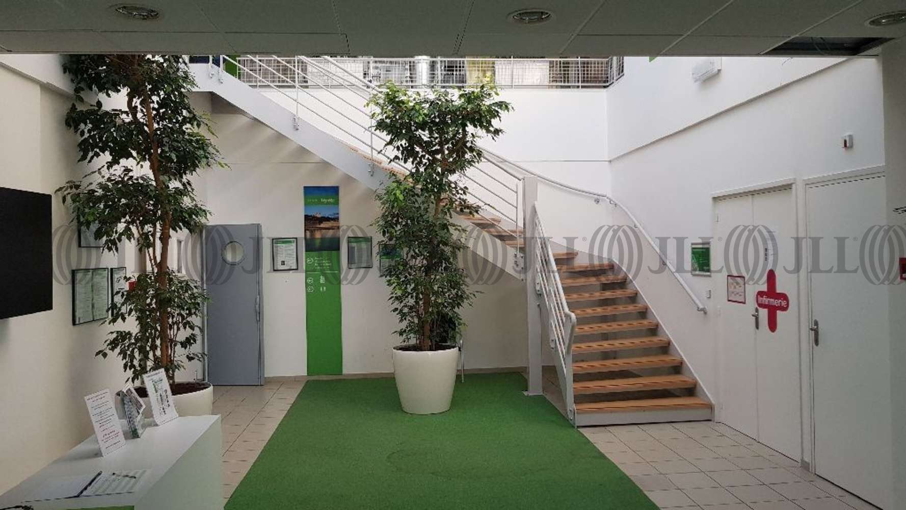 Activités/entrepôt Beynost, 01700