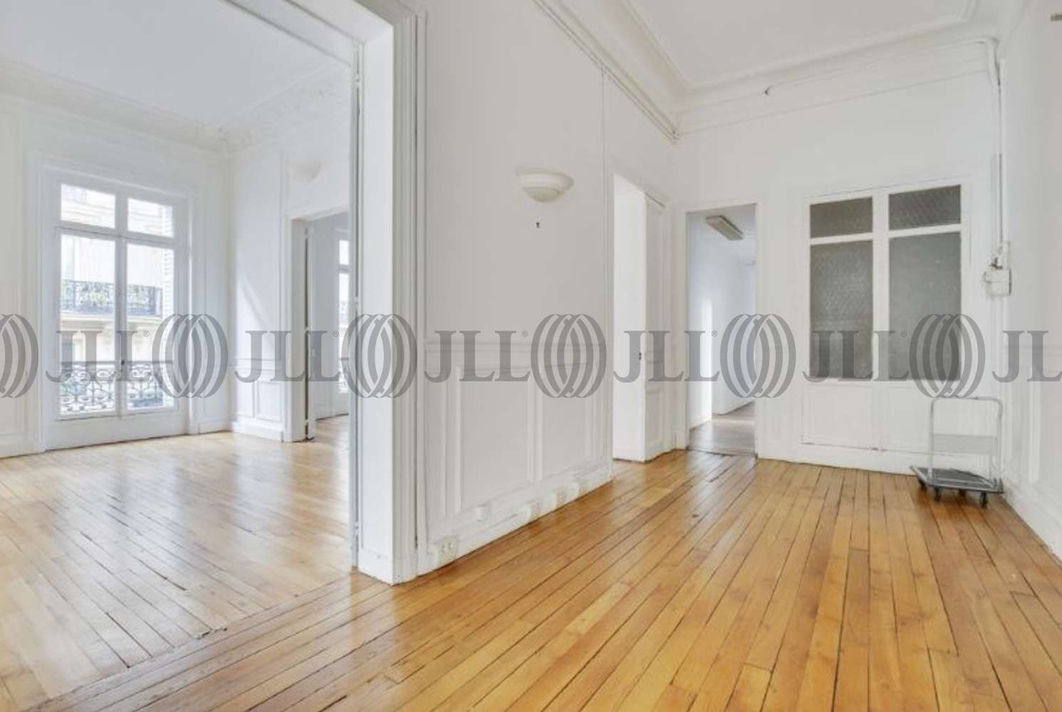 Bureaux Paris, 75016 - 19 RUE DE BASSANO