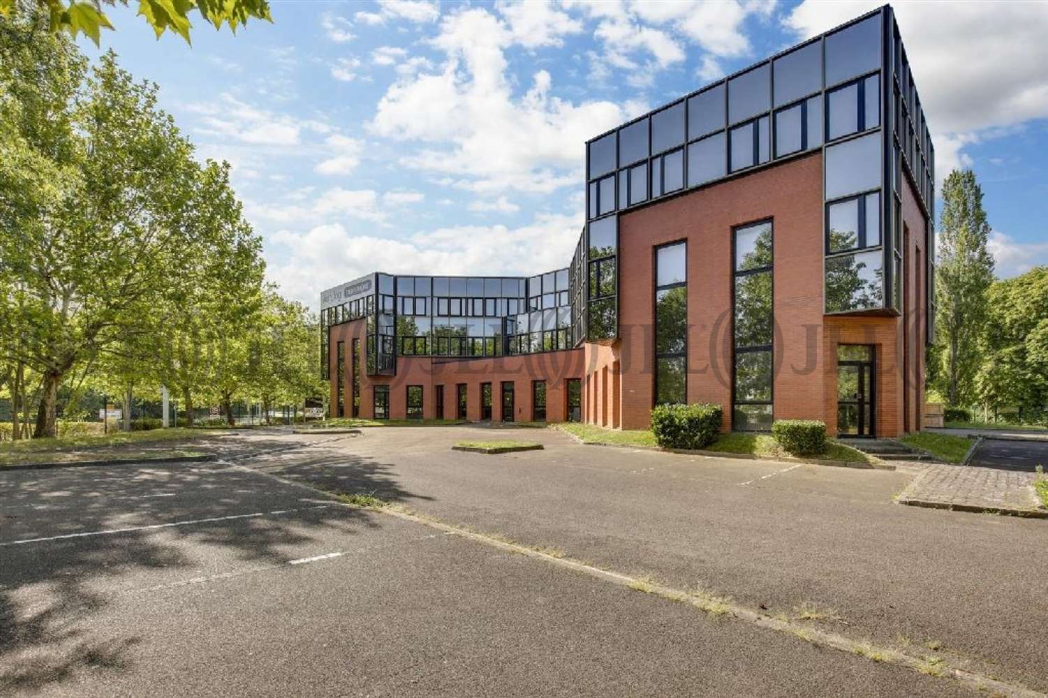 2 Rue Des Tritons 78180 Montigny Le Bretonneux