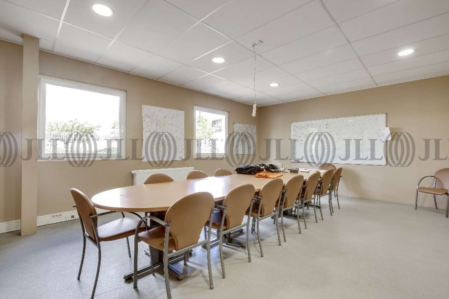 Activités/entrepôt Vaux le penil, 77000