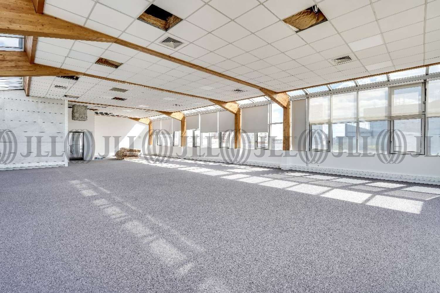 Bureaux Courcouronnes, 91080 - 505 PLACE DES CHAMPS ELYSEES