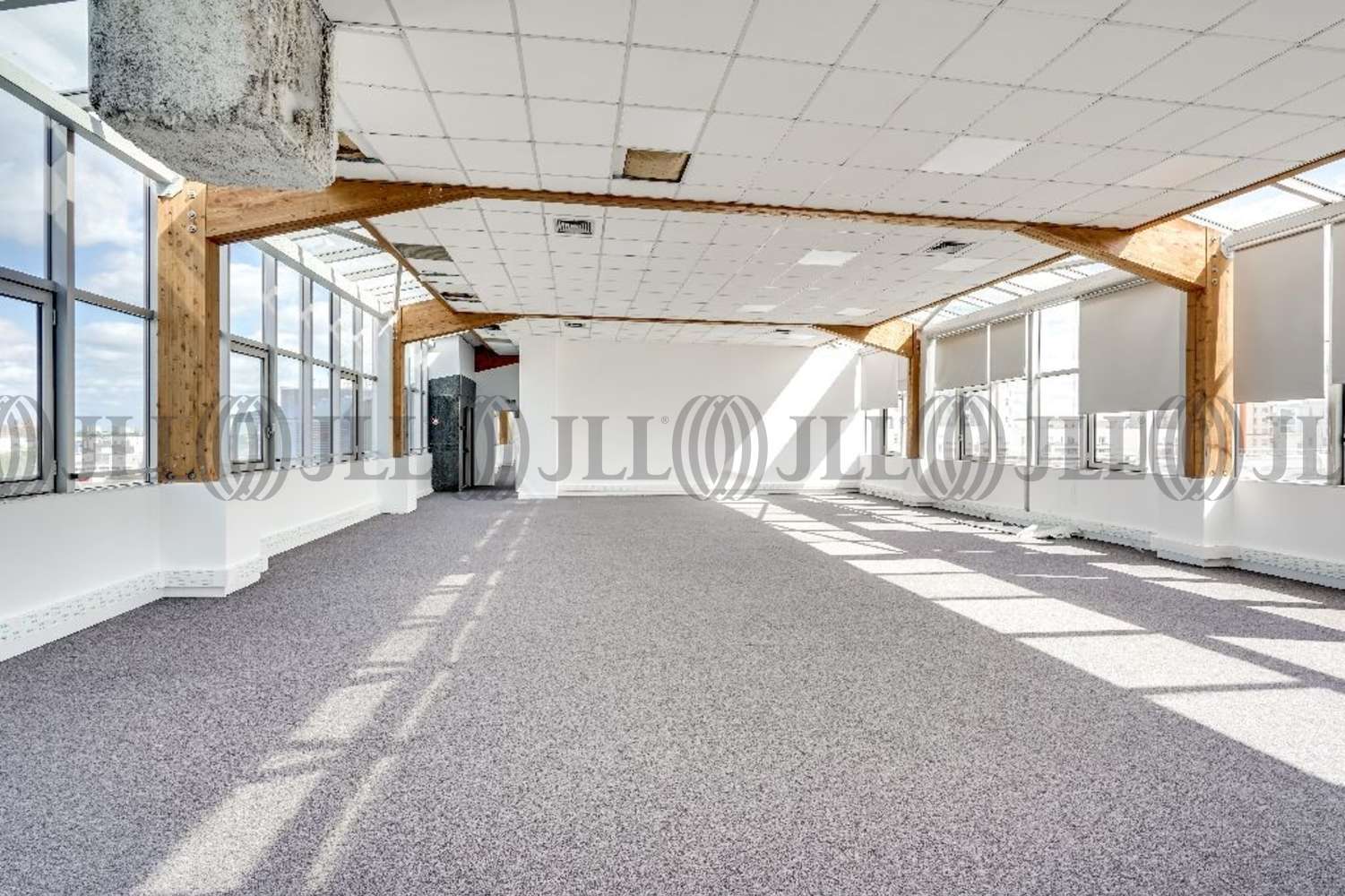 Bureaux Courcouronnes, 91080 - 505 PLACE DES CHAMPS ELYSEES