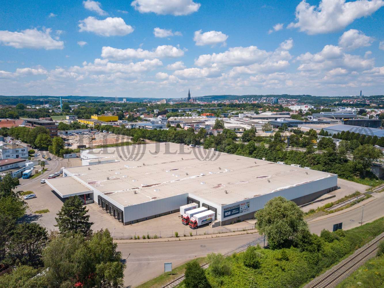Halle zur Miete, Neu-Ulm Schwaighofen S0681 | JLL Halle zur Miete, Neu-Ulm Schwaighofen S0681 | JLL