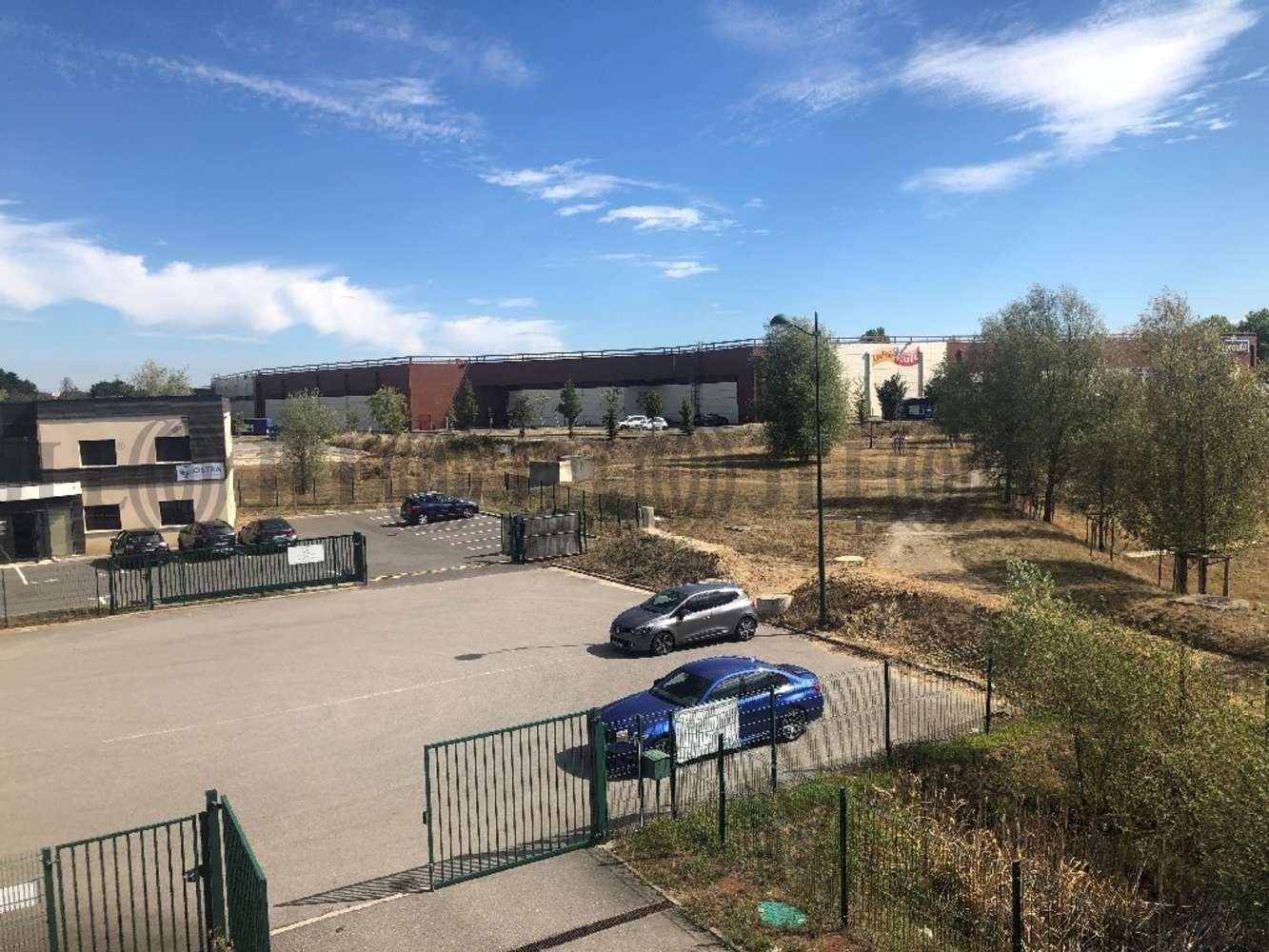 Activités/entrepôt Gazeran, 78125