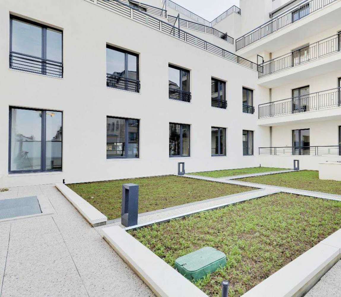 41 Avenue Du General De Gaulle 92250 La Garenne Colombes