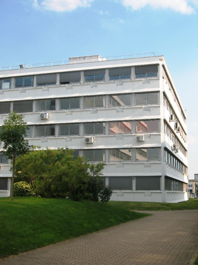 Bureaux A Louer Strategic Orly 94150 Ile De France Rungis 16354 Jll France