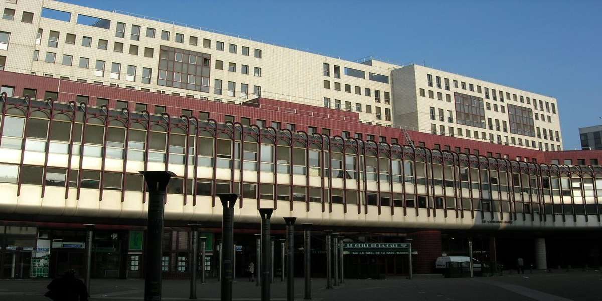 Laboratoire De La Gare Montigny Le Bretonneux