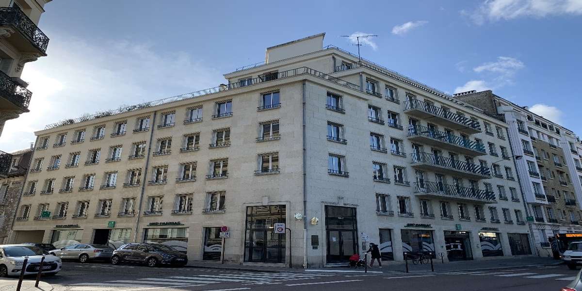 24 Rue Du Maréchal Joffre 78000 Versailles