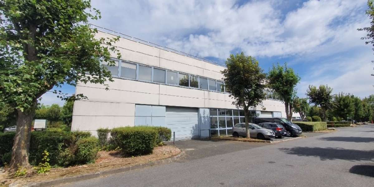 1 Rue De L Archet Roissy En France