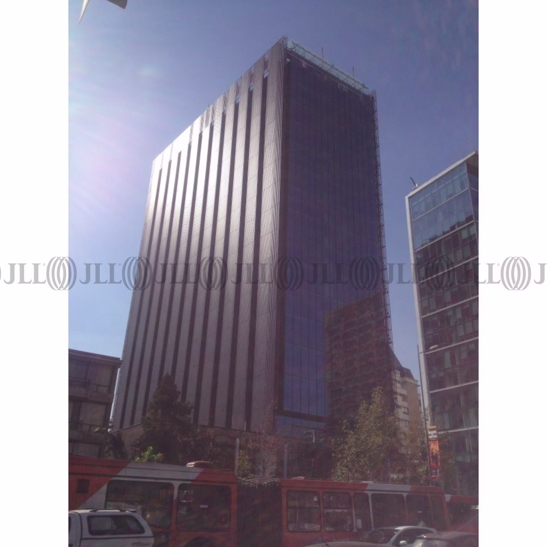 Los Militares 4661, Piso 3