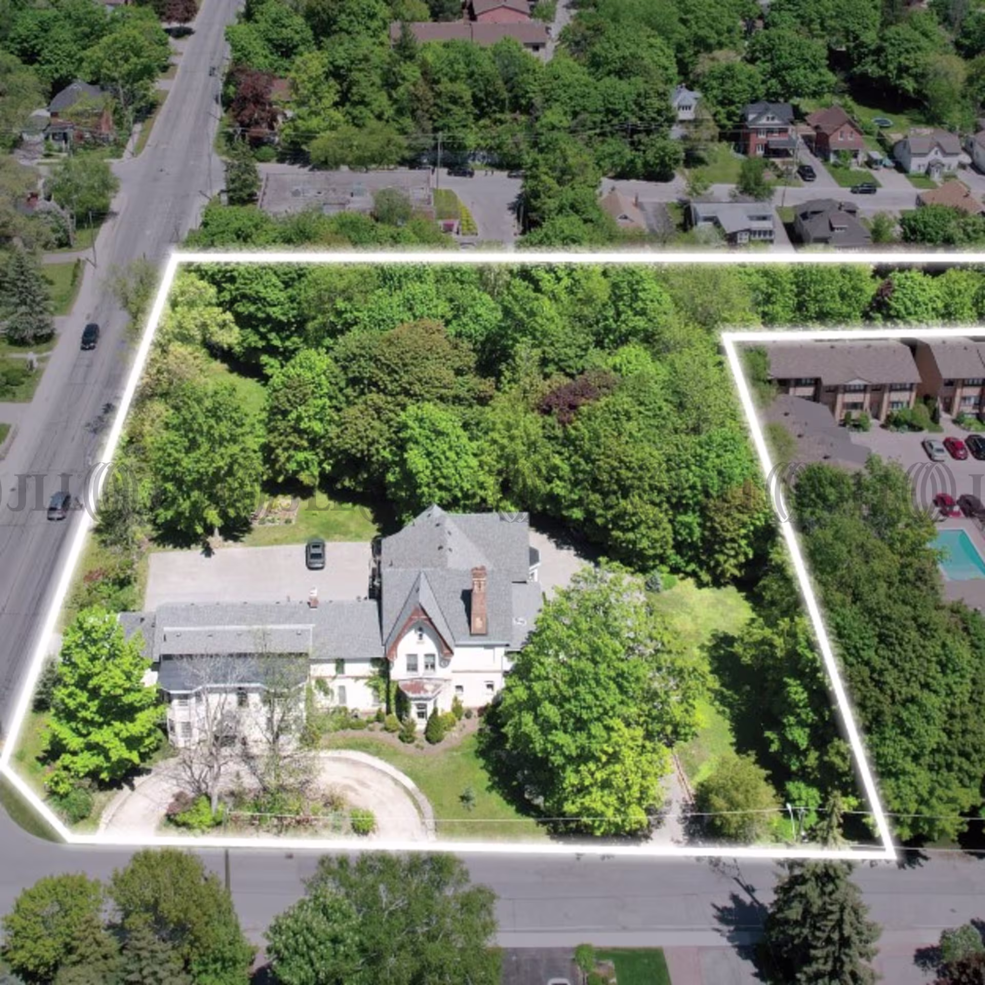 101 Clapperton St.