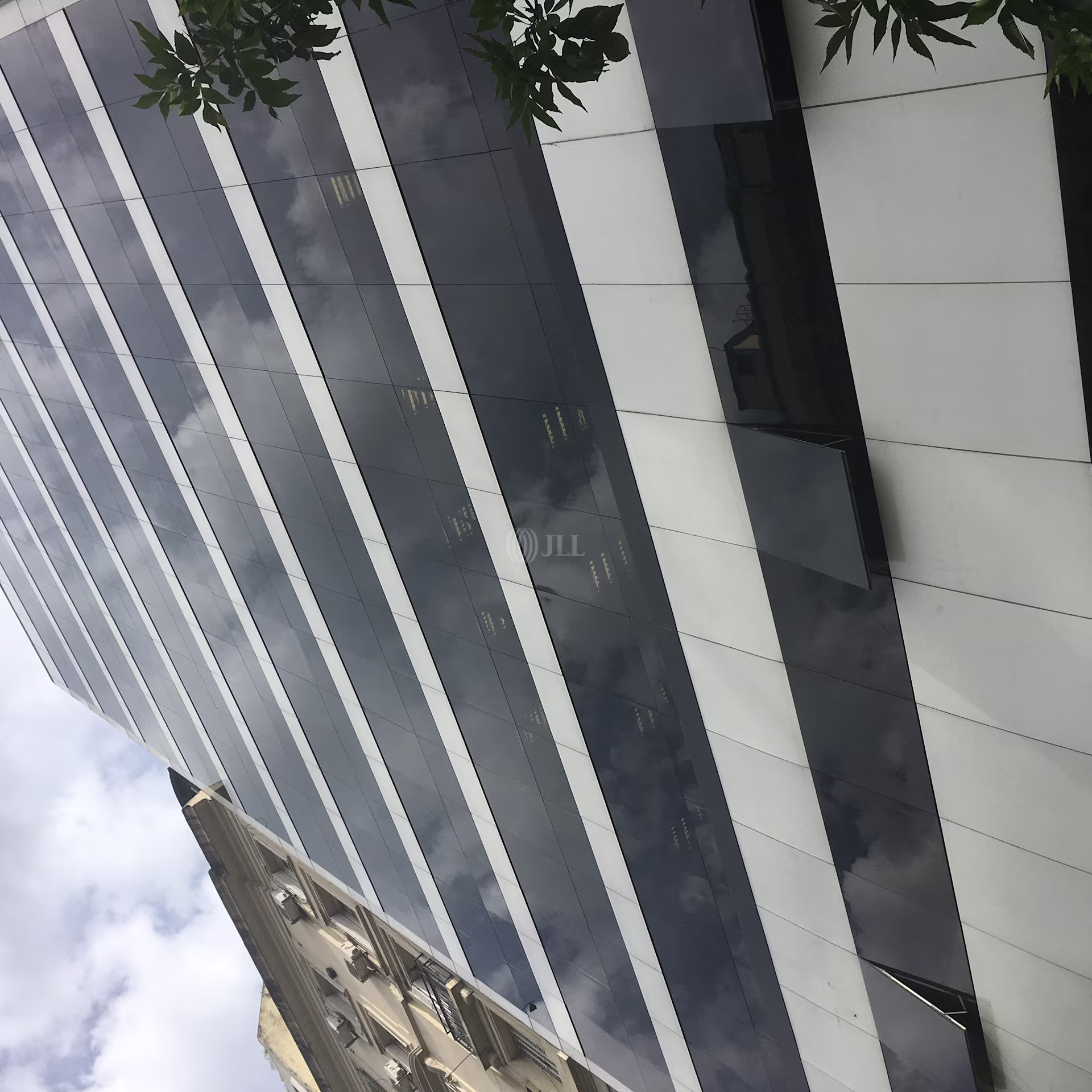 Avenida Córdoba 972 – San Nicolás – Capital Federal