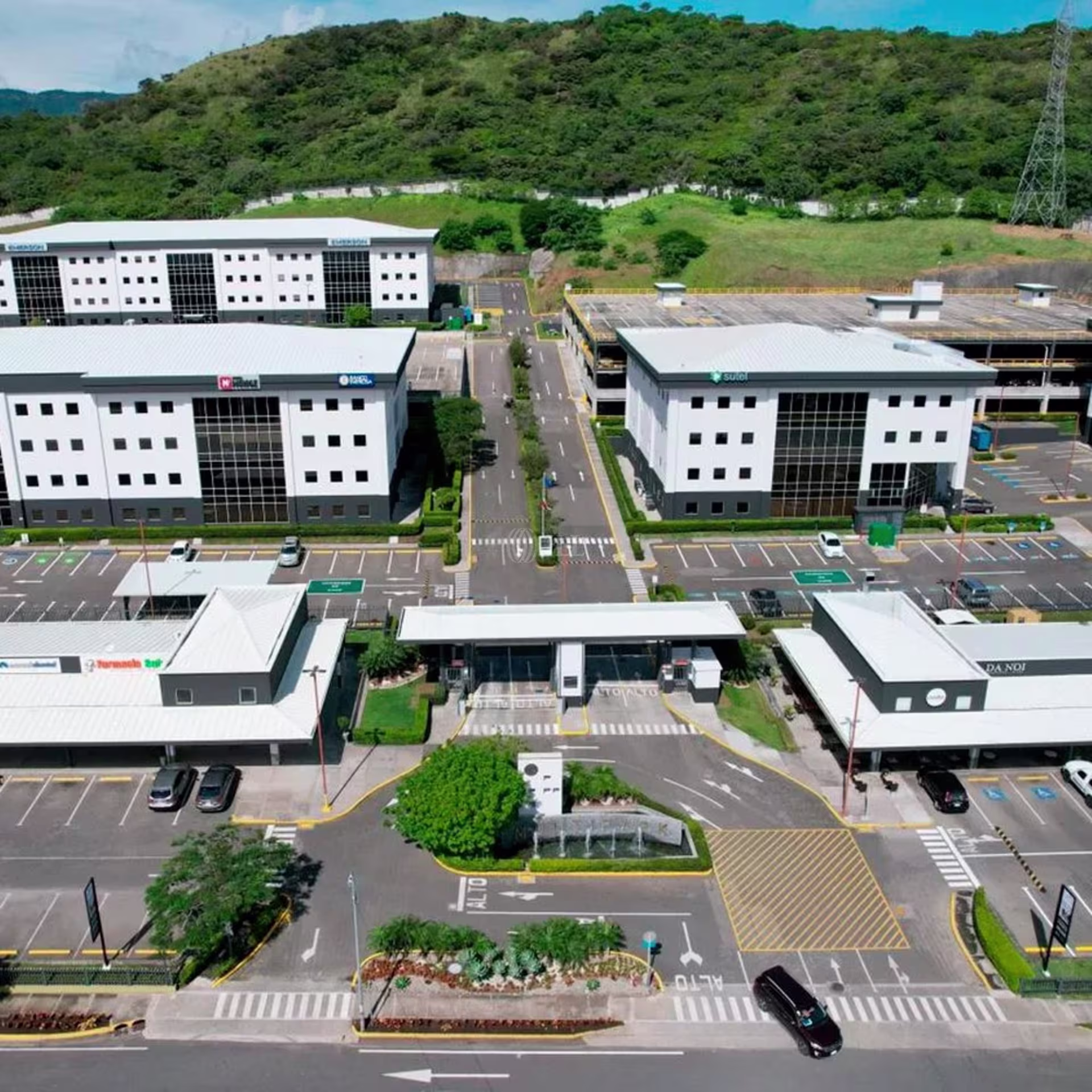 WRXP+QJ3, Ruta Nacional Treciaria 310, San José, San Rafael, Guachipelin