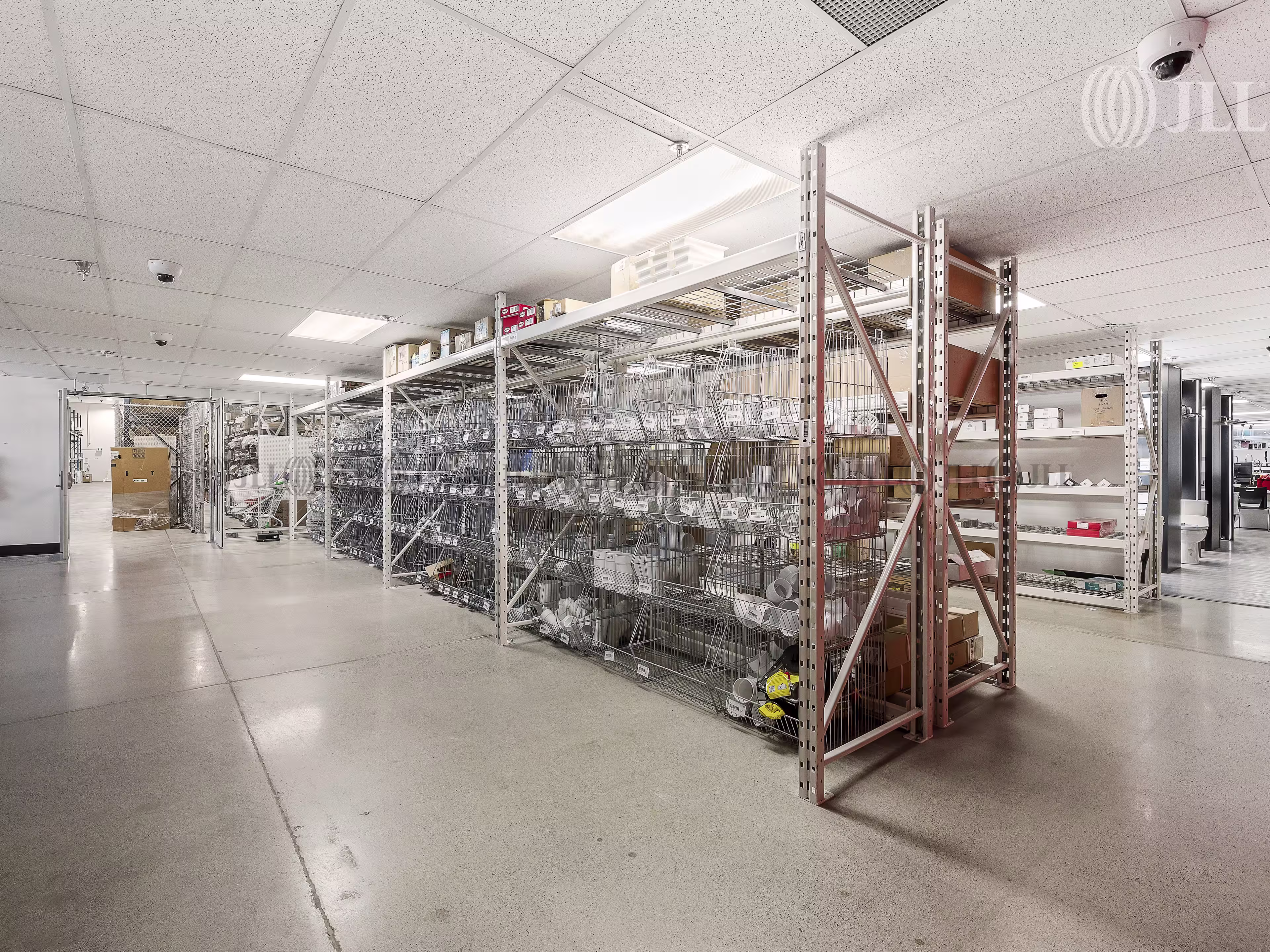 Unit 100 - 7671 Alderbridge Way