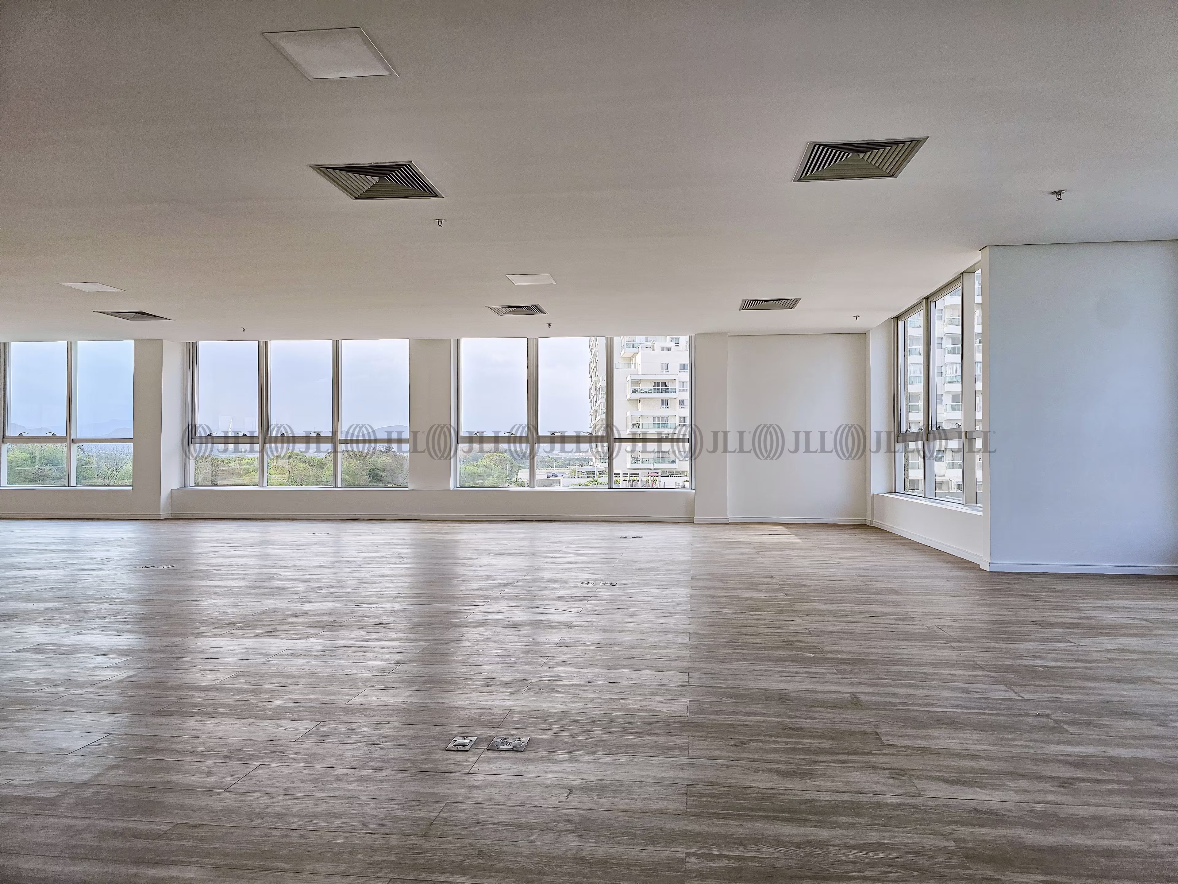 One World Offices - North America Tower