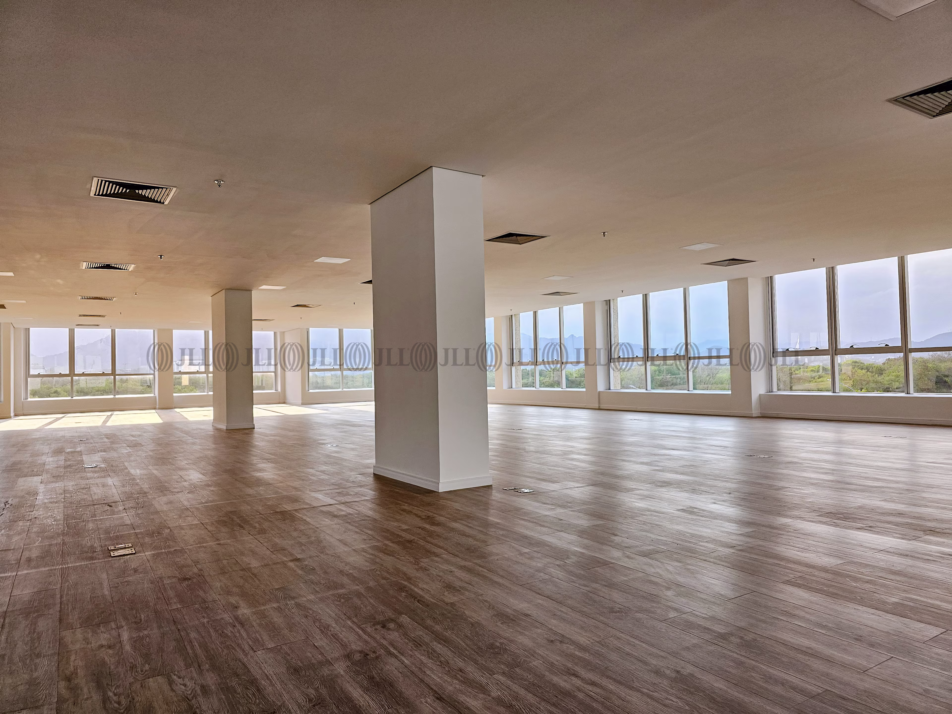 One World Offices - North America Tower