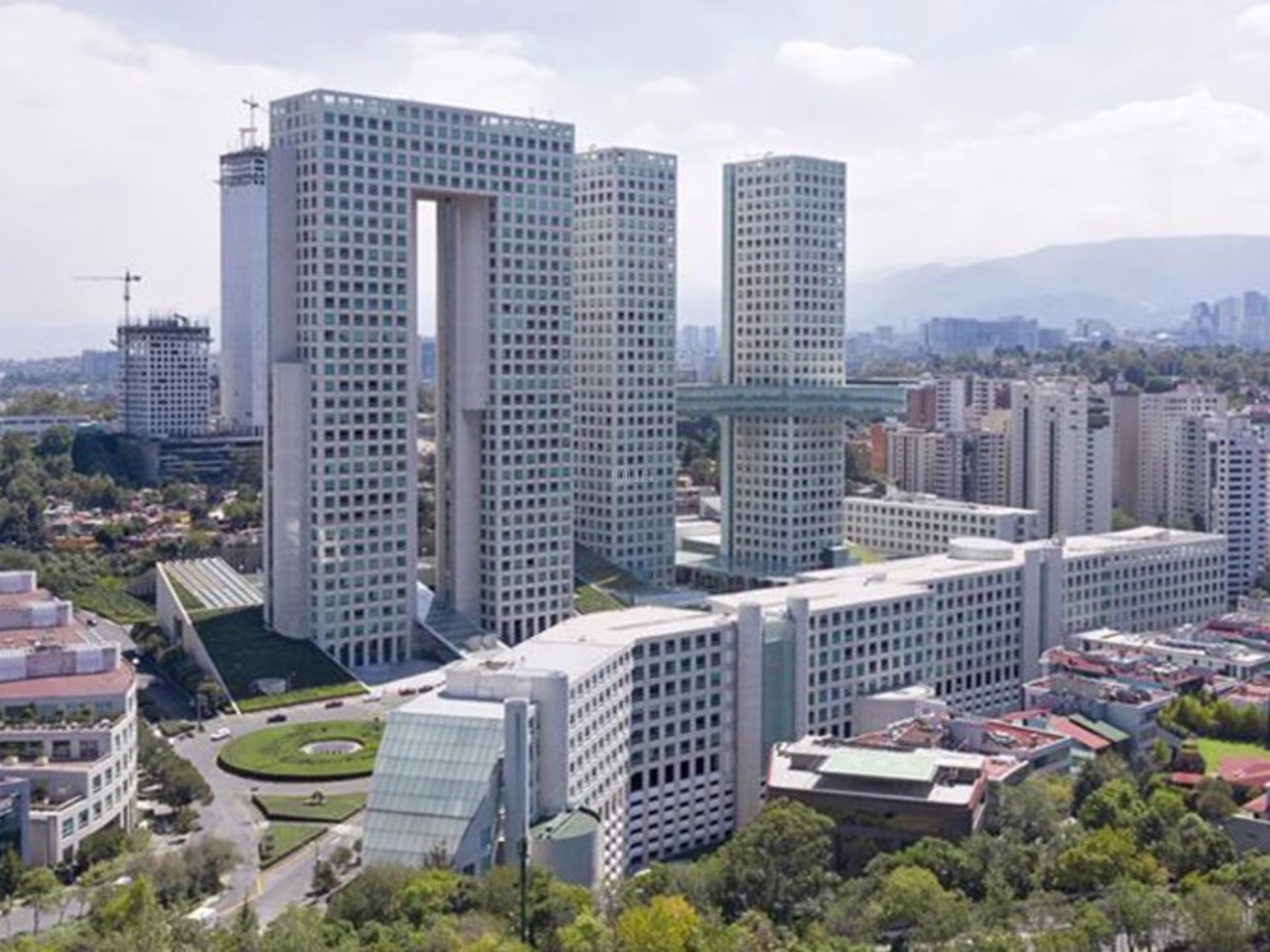 Torre Arcos Bosques