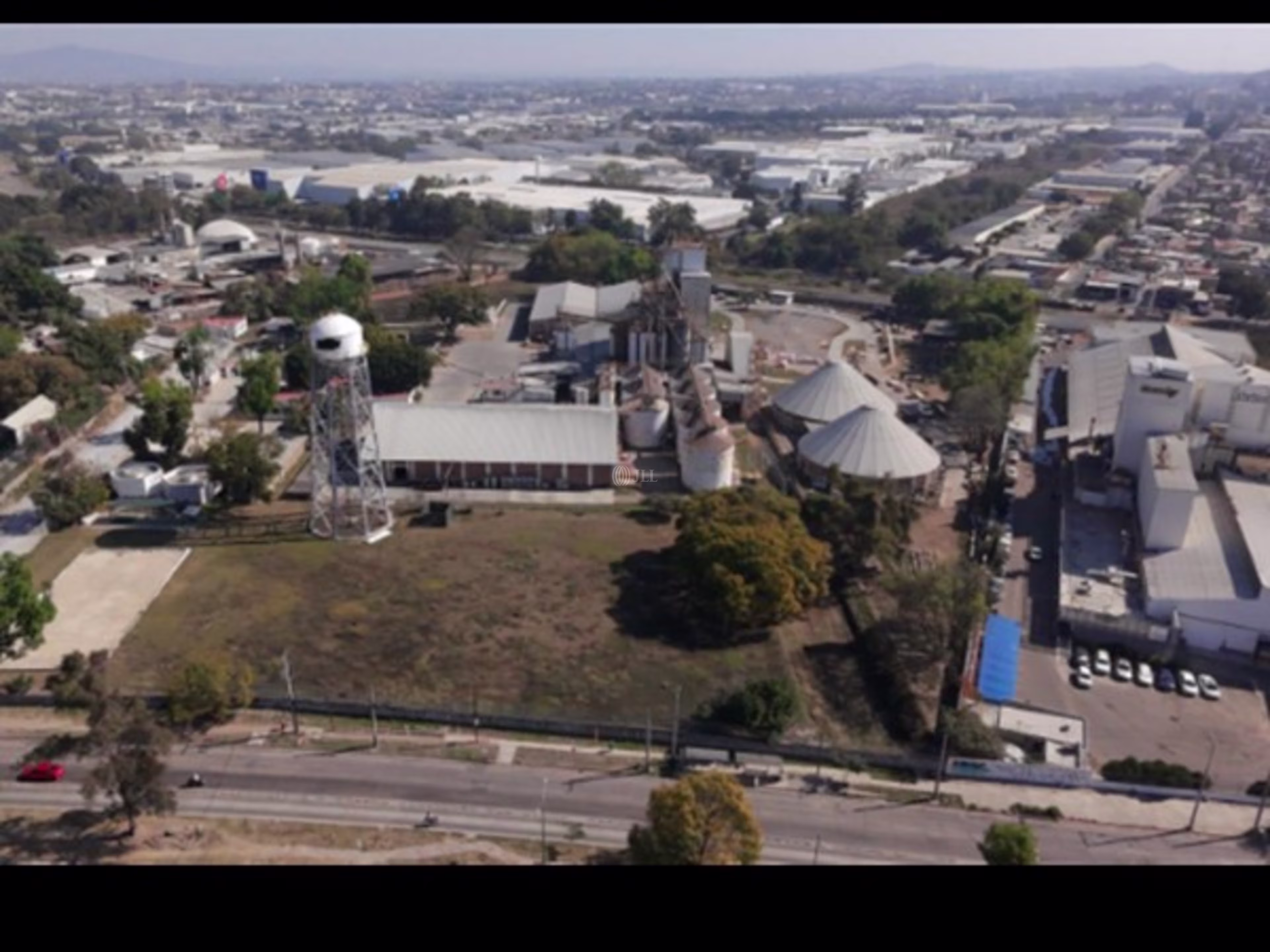 TERRENO INDUSTRIAL EN GUADALAJARA 5.4 HA