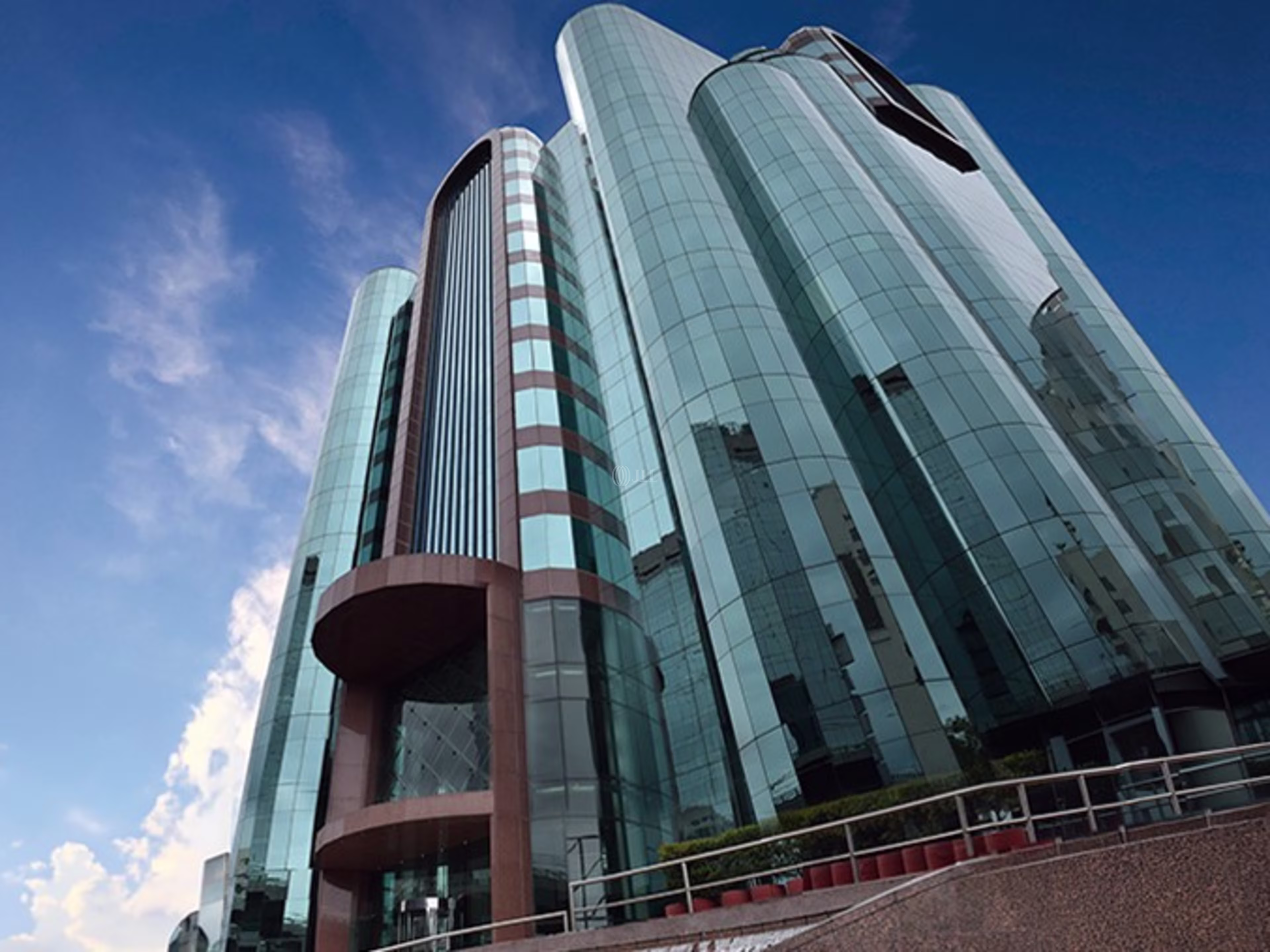 Corporativo Corum