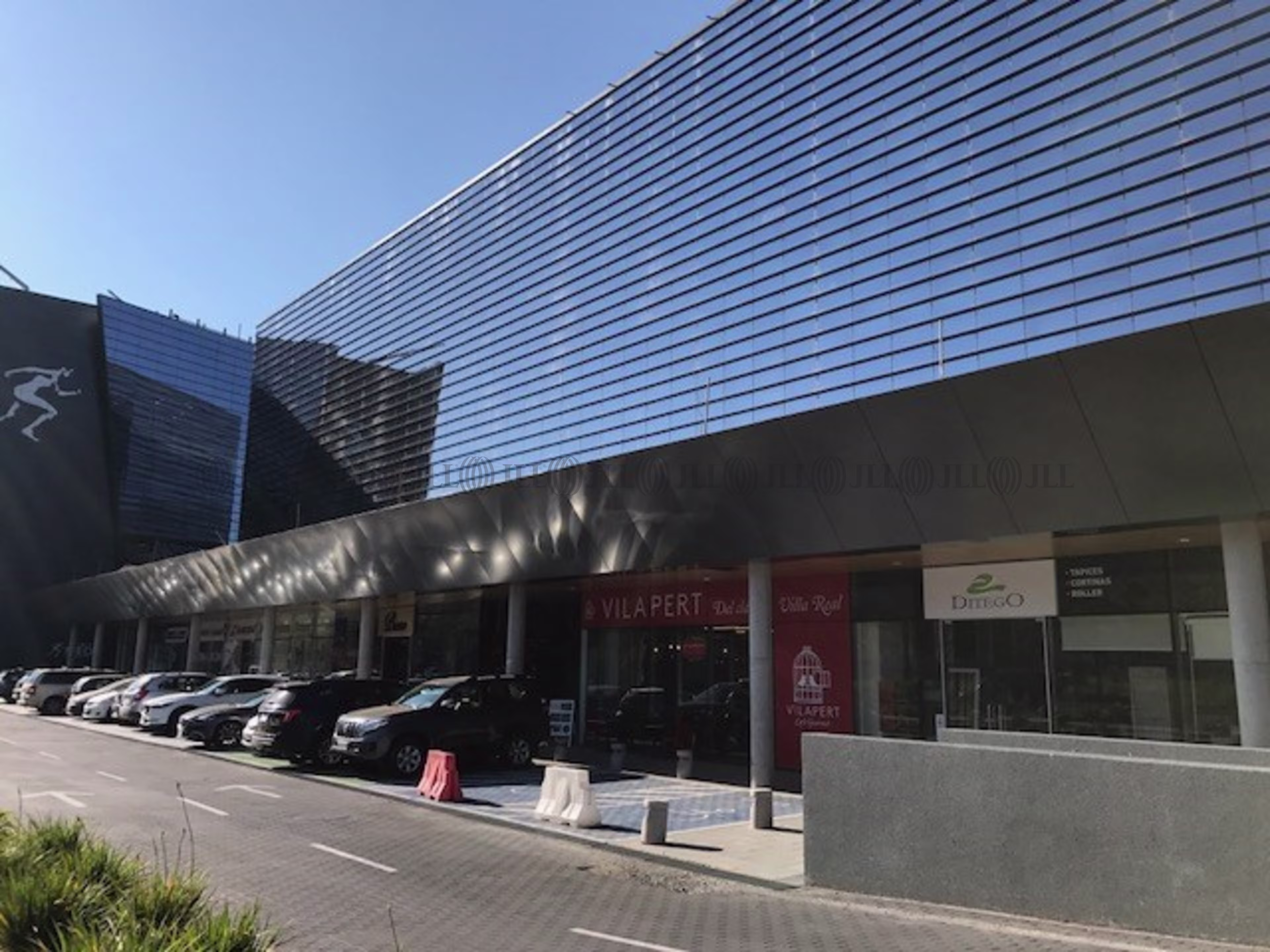 Av. José Alcalde Délano 10.581