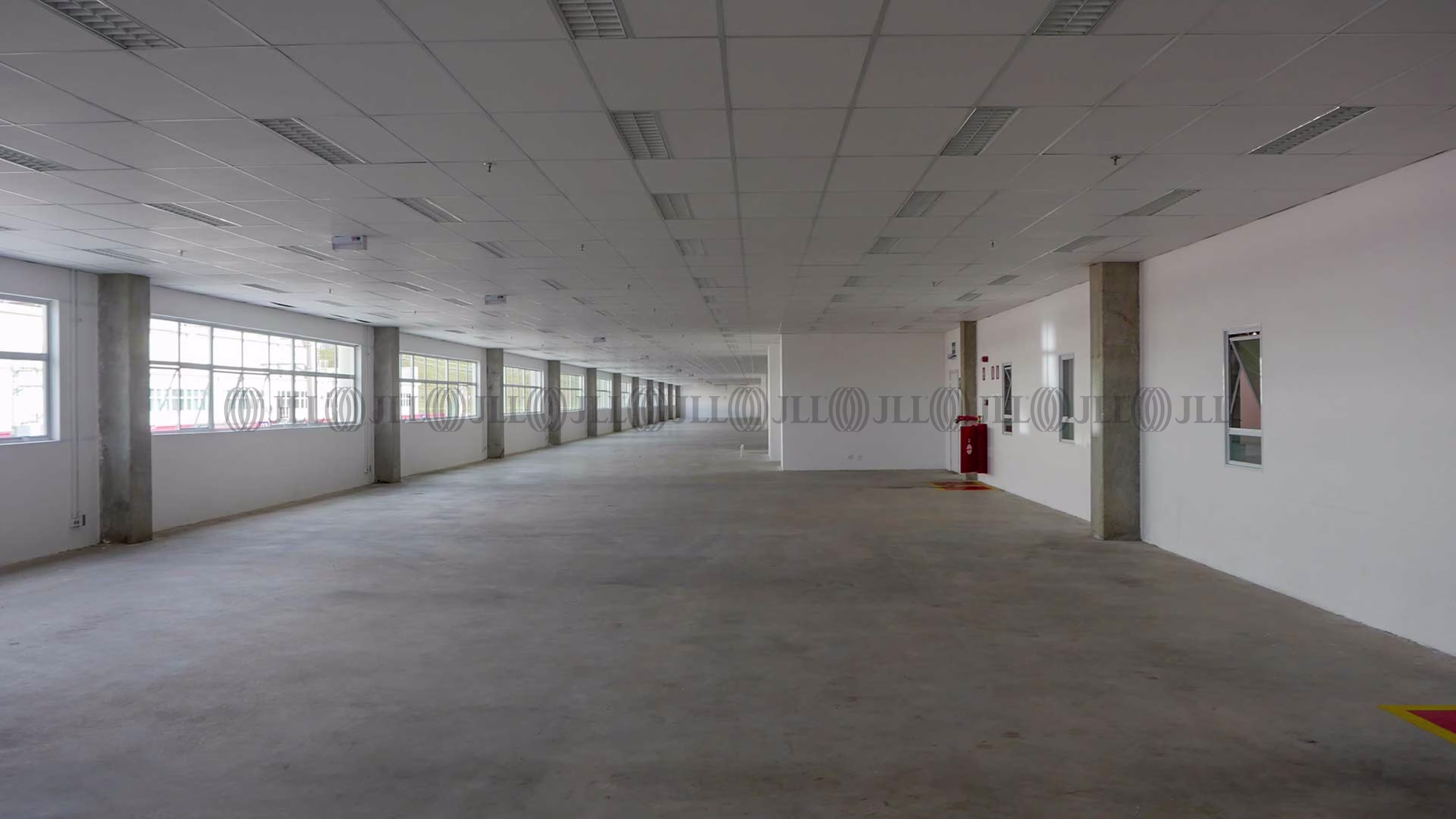 Av. Carmela Dutra, 180 - Jardim Pres. Dutra