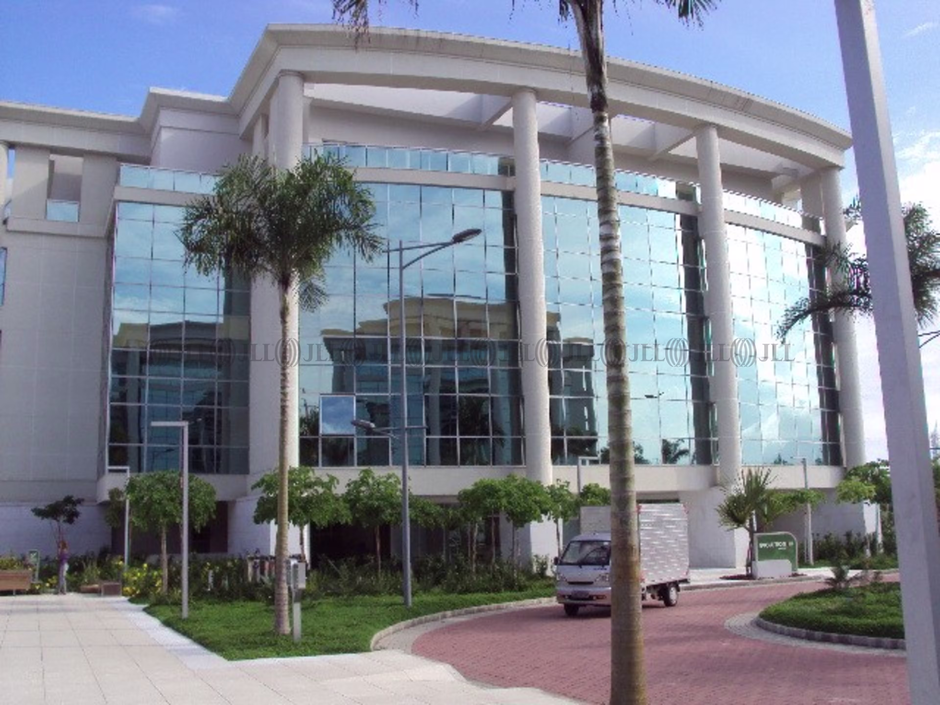 Av. José Silva de Azevedo Neto, 200 - Barra da Tijuca