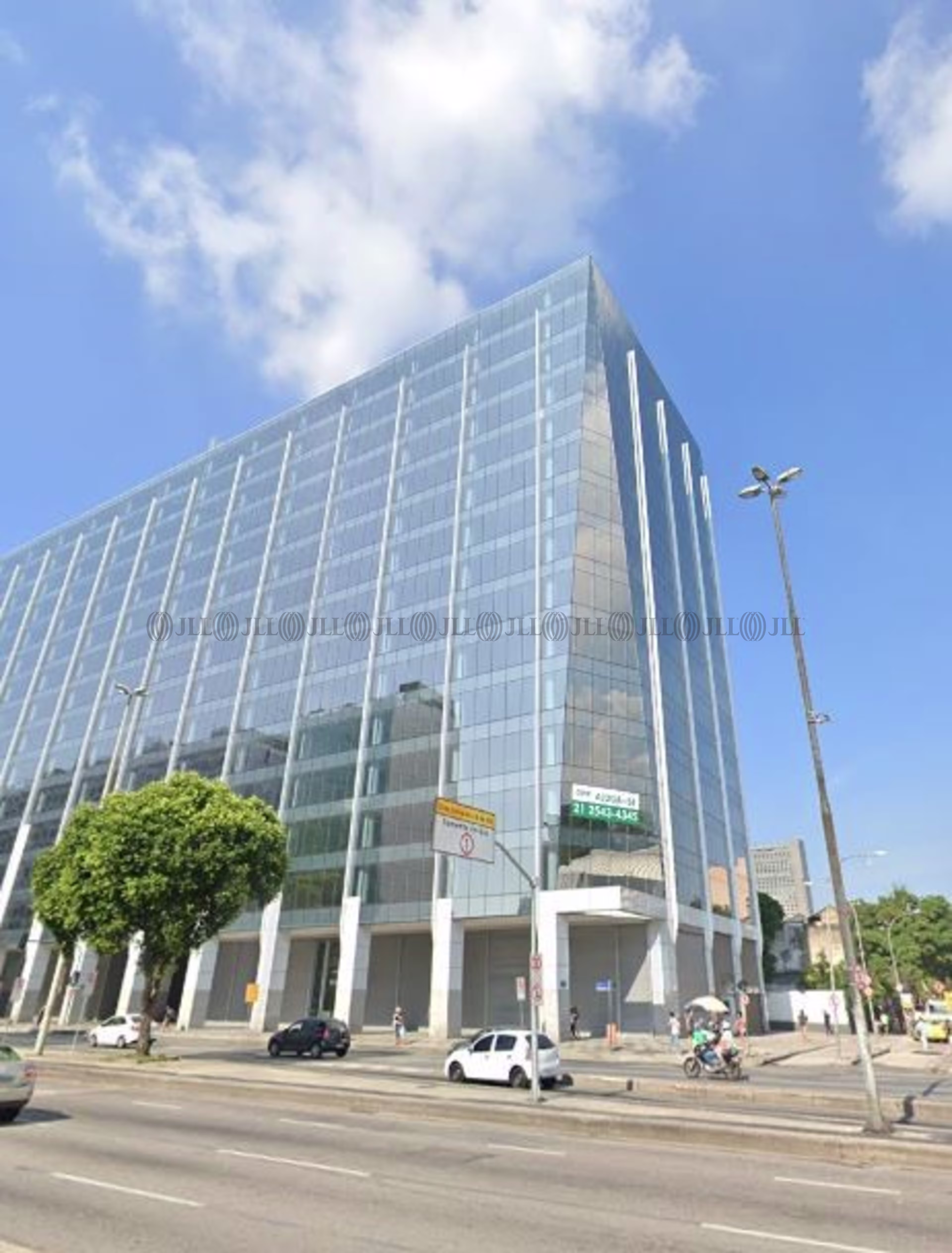 Av. Pres. Vargas, 1121 - Centro