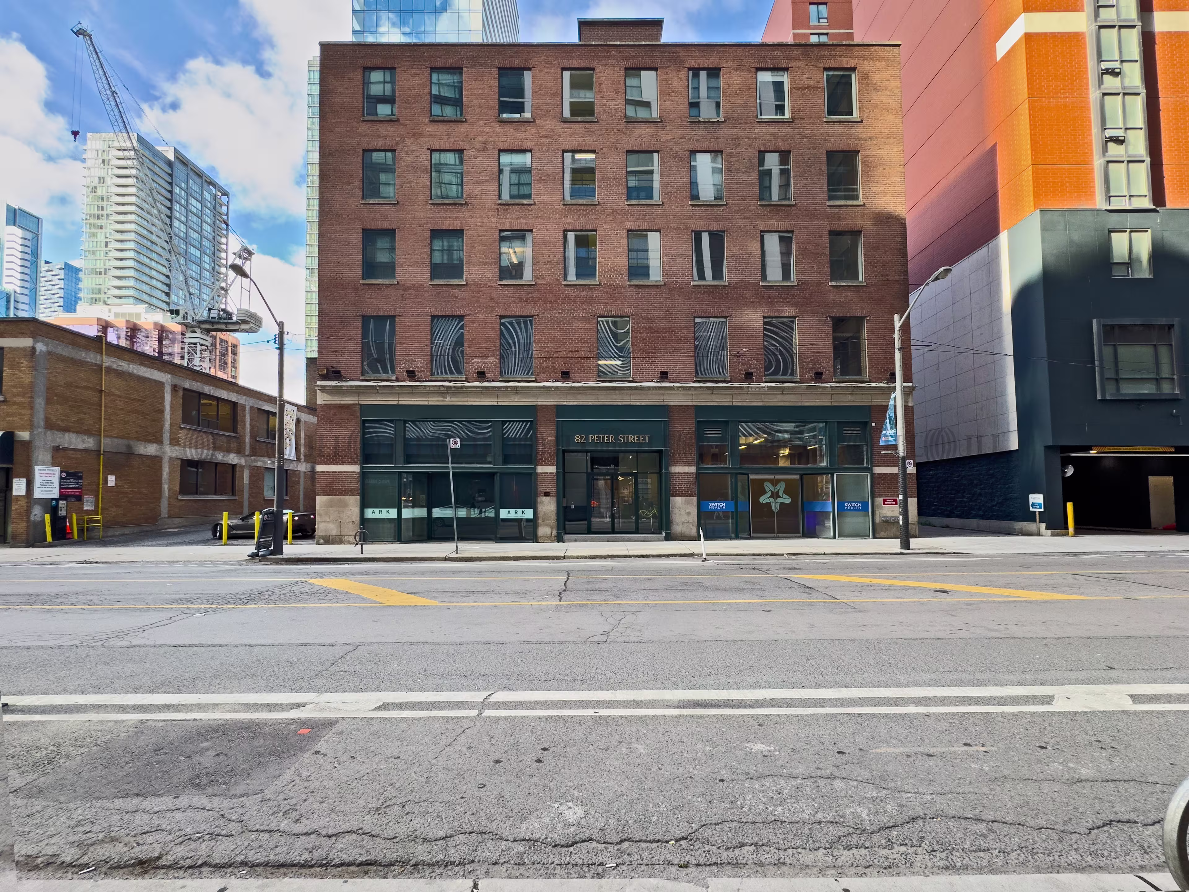 82 Peter Street