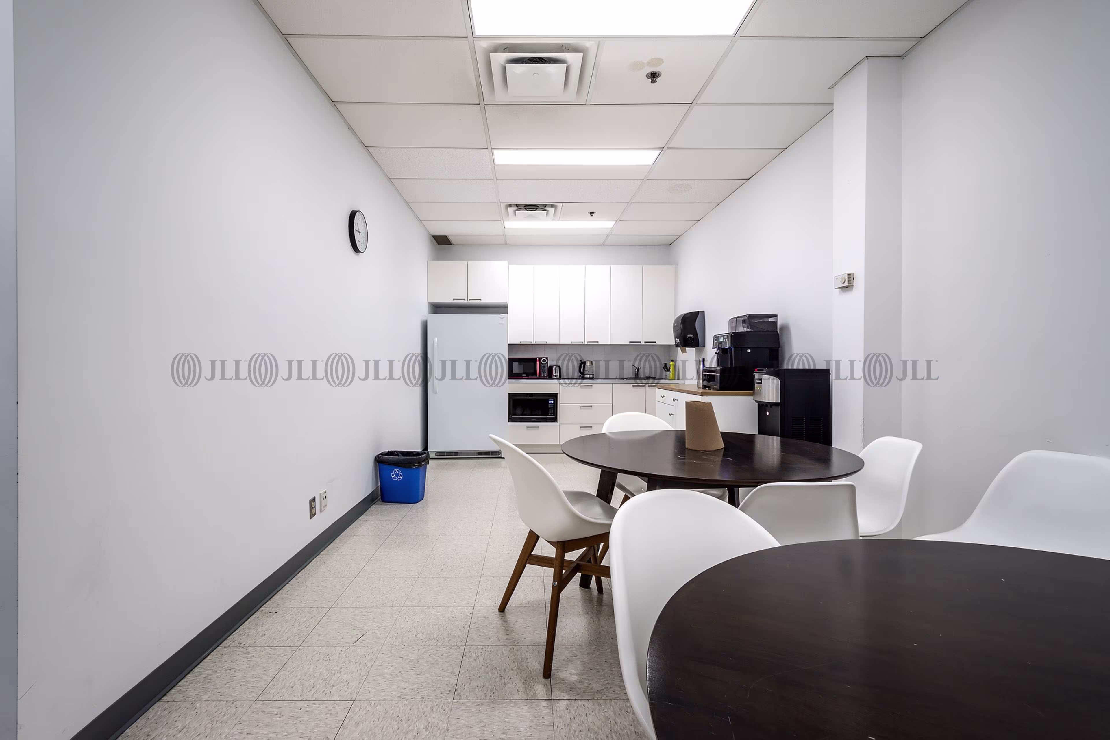 7210 Frederick Banting Street