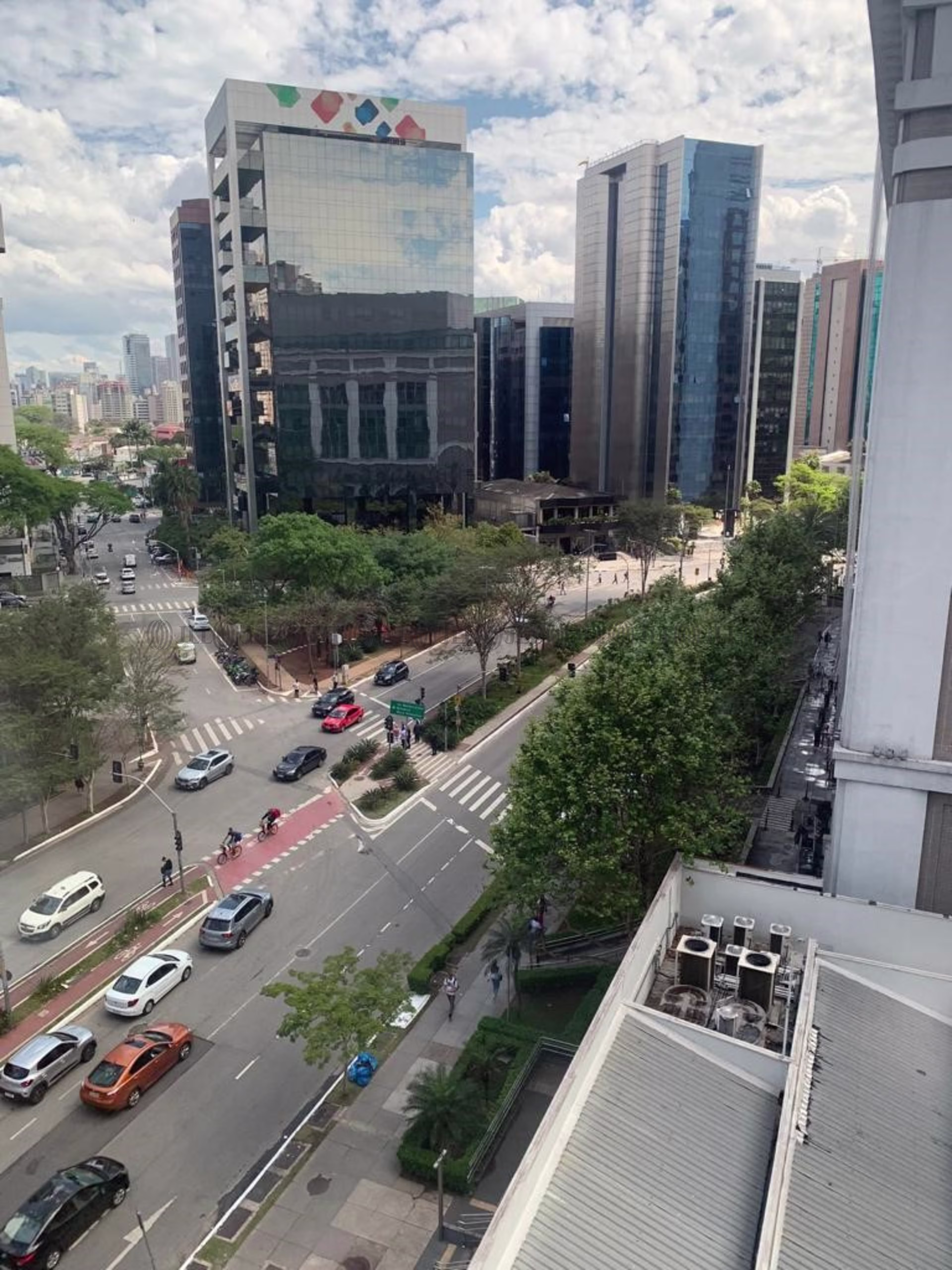 R. Olimpíadas, 242 - 6° andar - Itaim Bibi